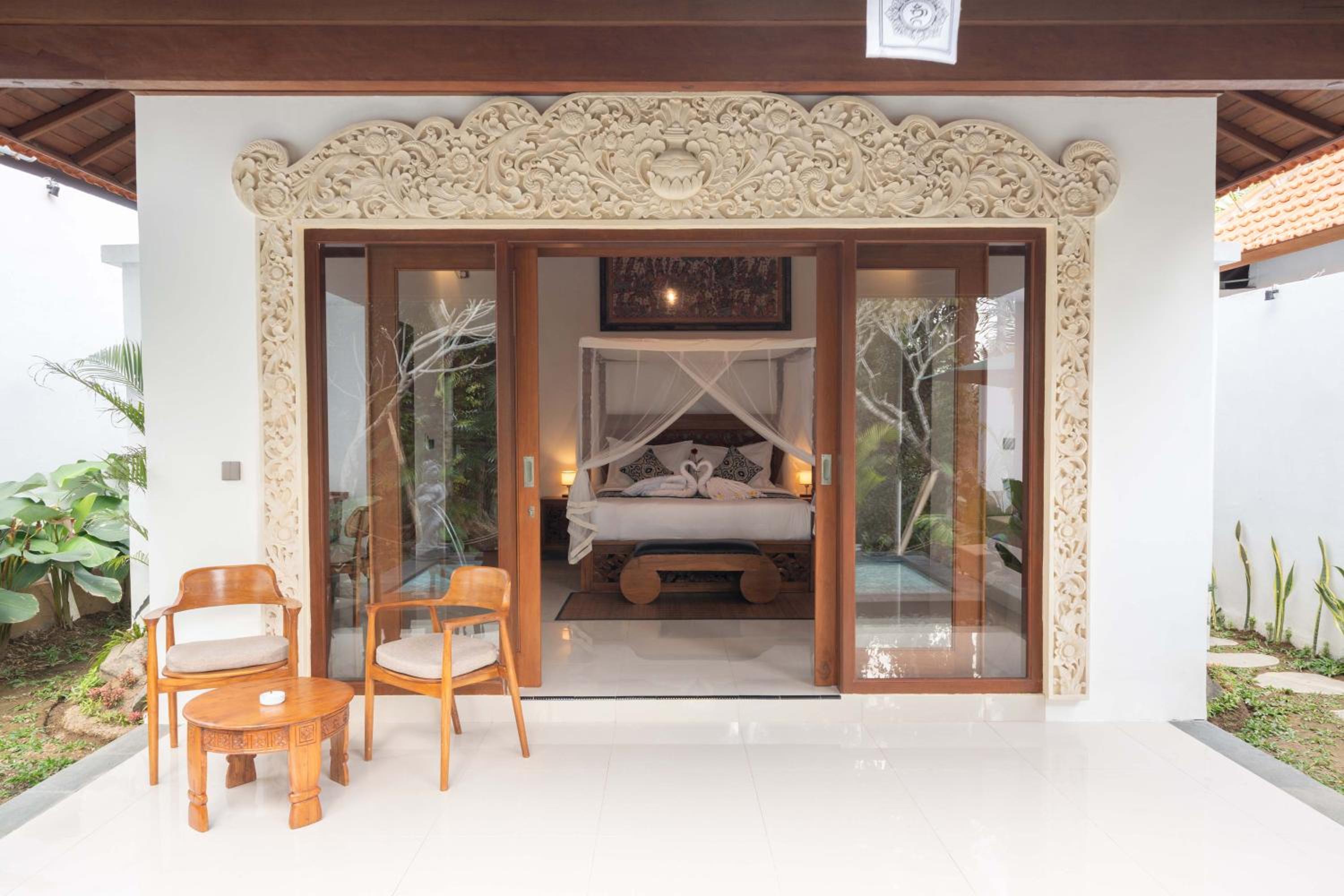 One Bedroom Pool Villa with Jungle View - Photo 6