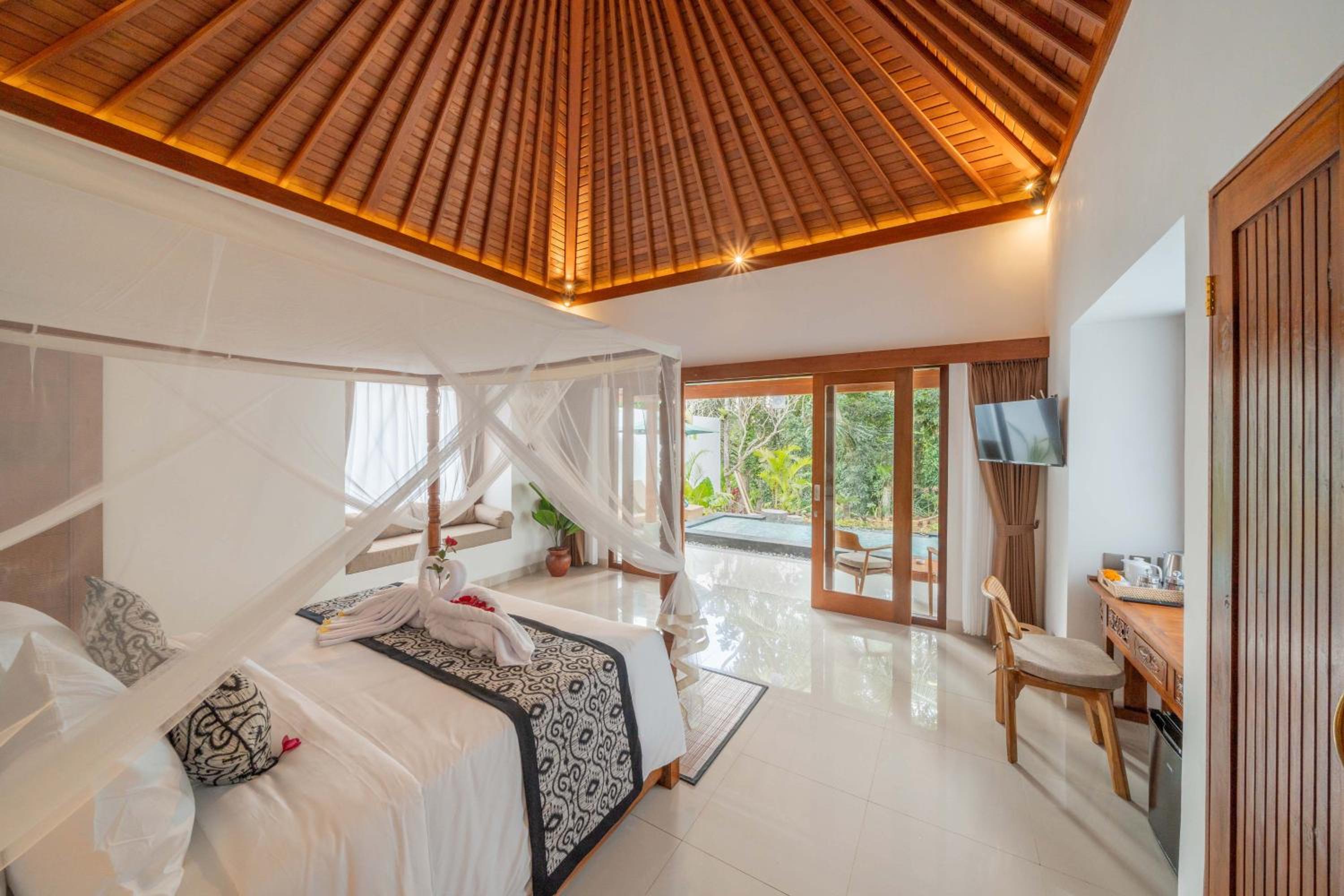 One Bedroom Pool Villa with Jungle View - Photo 3