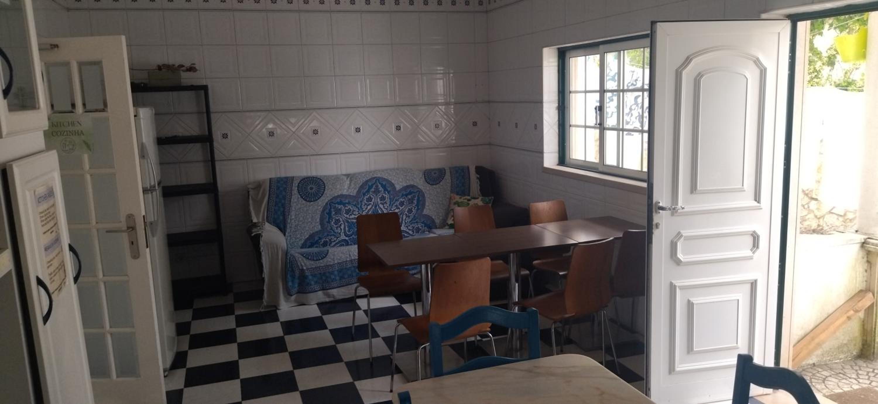 Triple Room With Shared Bathroom photo 3
