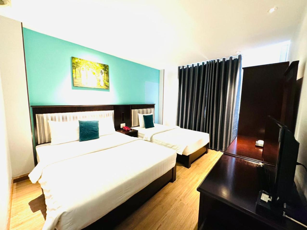 Triple Room With Bath