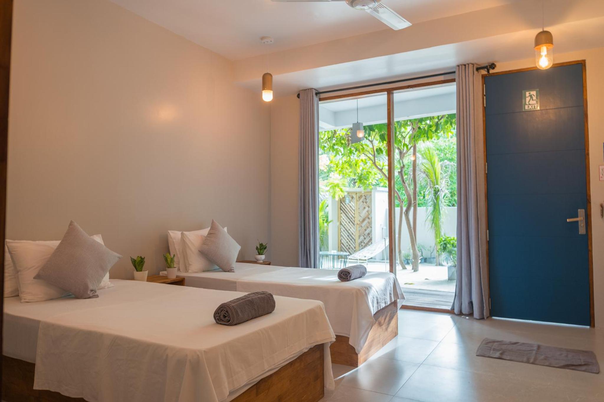 Triple Room with Garden View