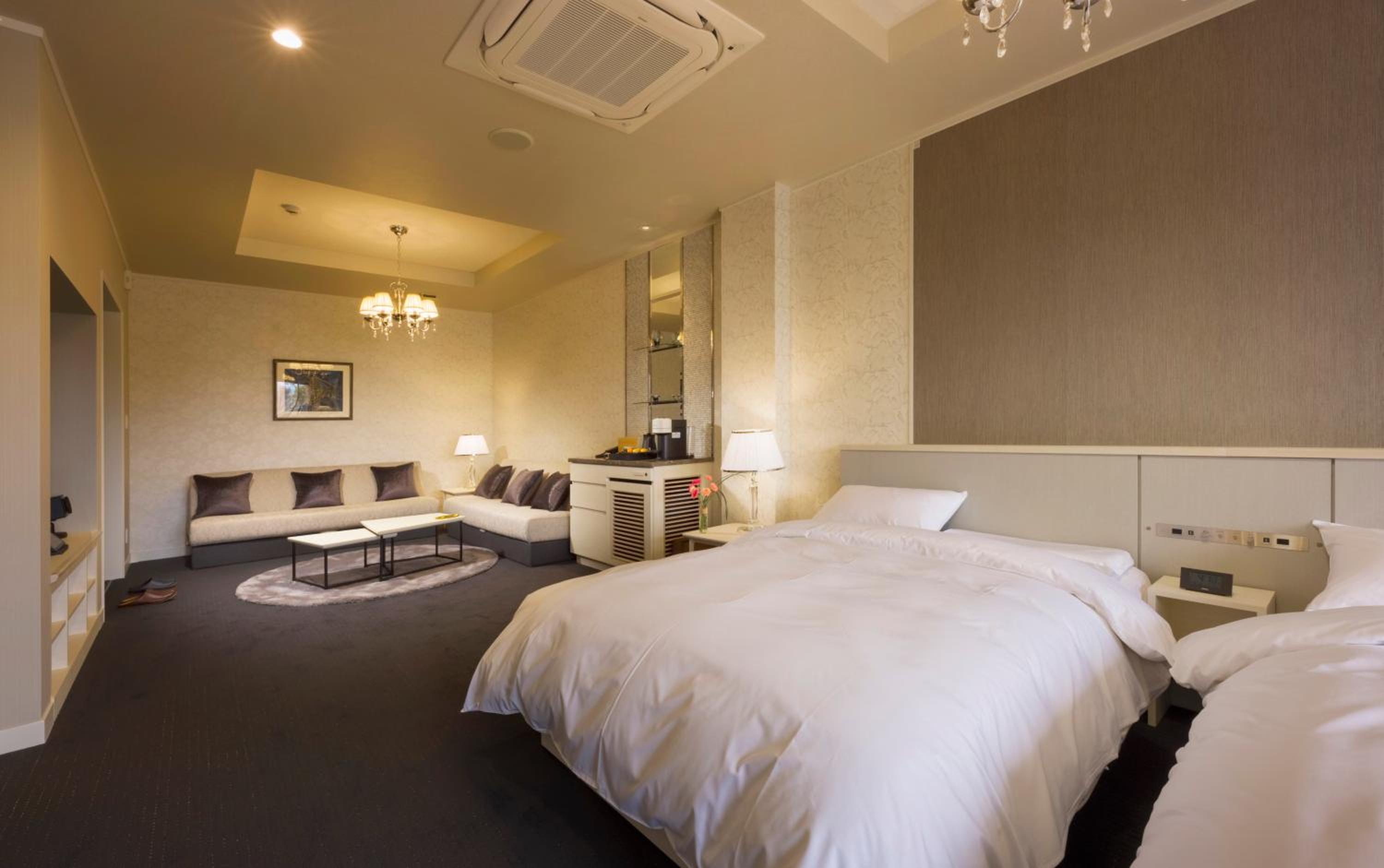 Standard Twin Room photo 3