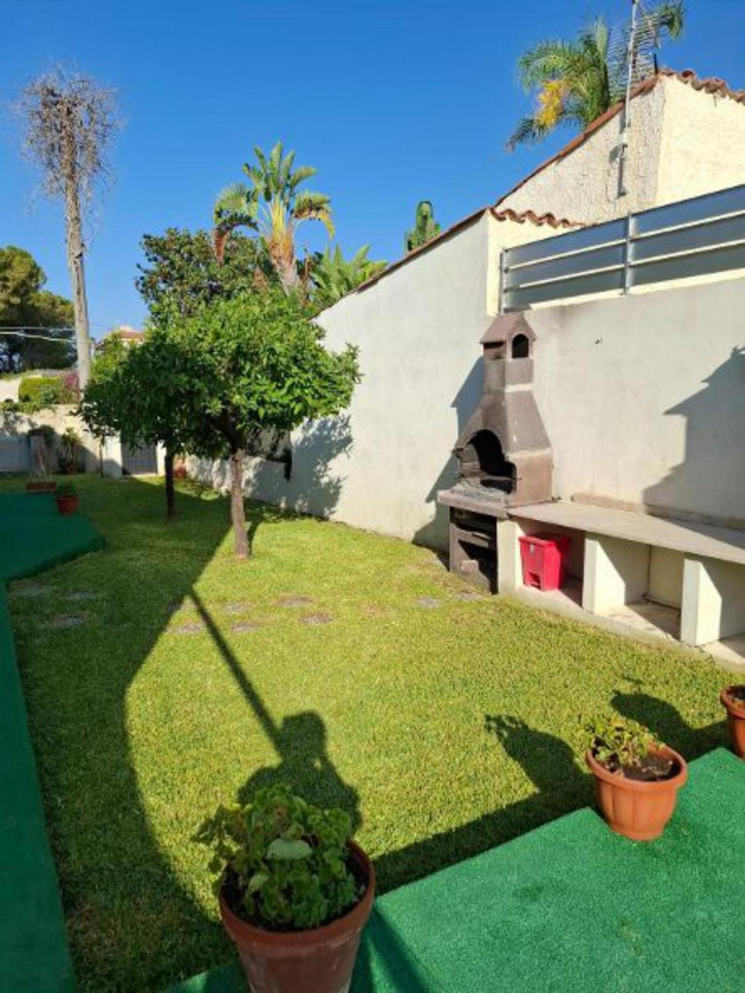 Villa photo 3