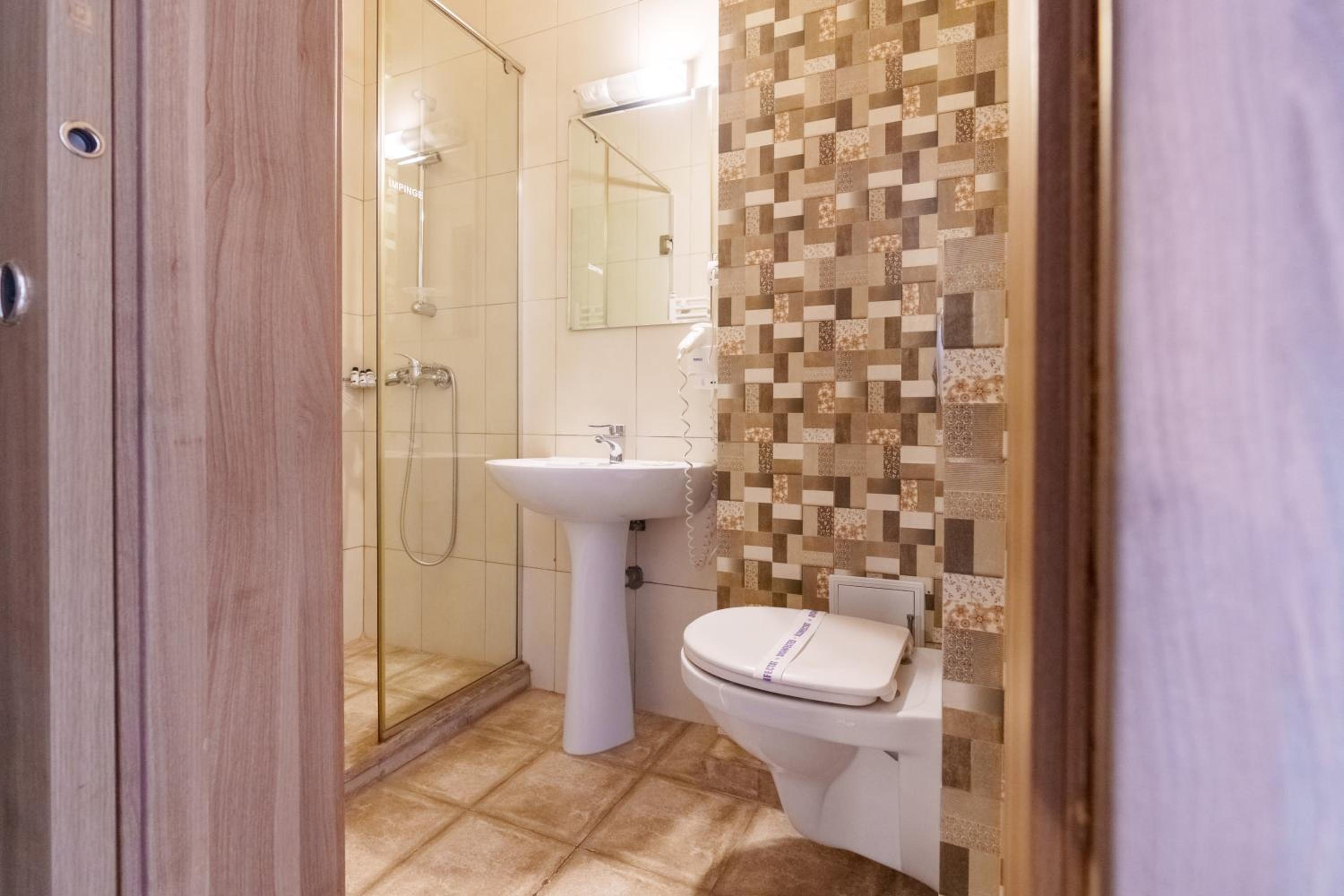 Classic Triple Room photo 2