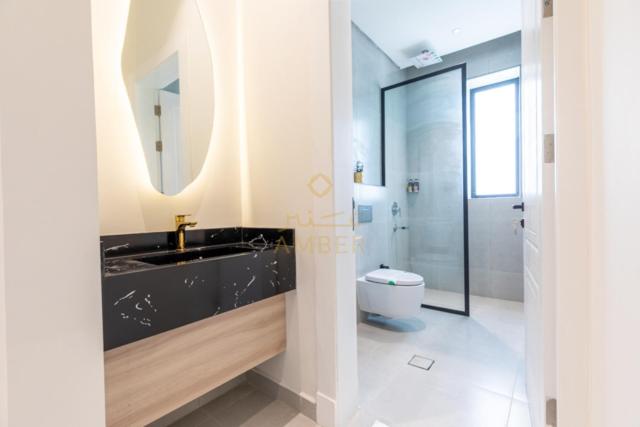 Three-Bedroom Deluxe Apartment