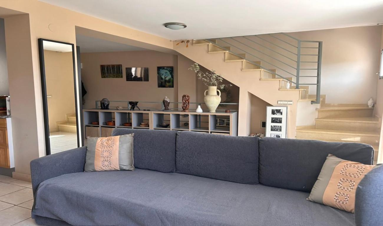 Casa de tres habitaciones