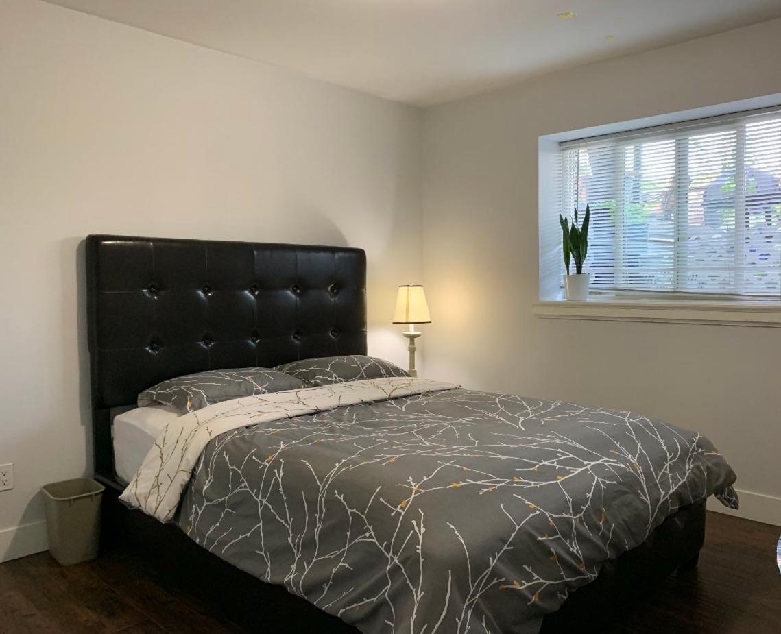 Standard Queen Room photo 1
