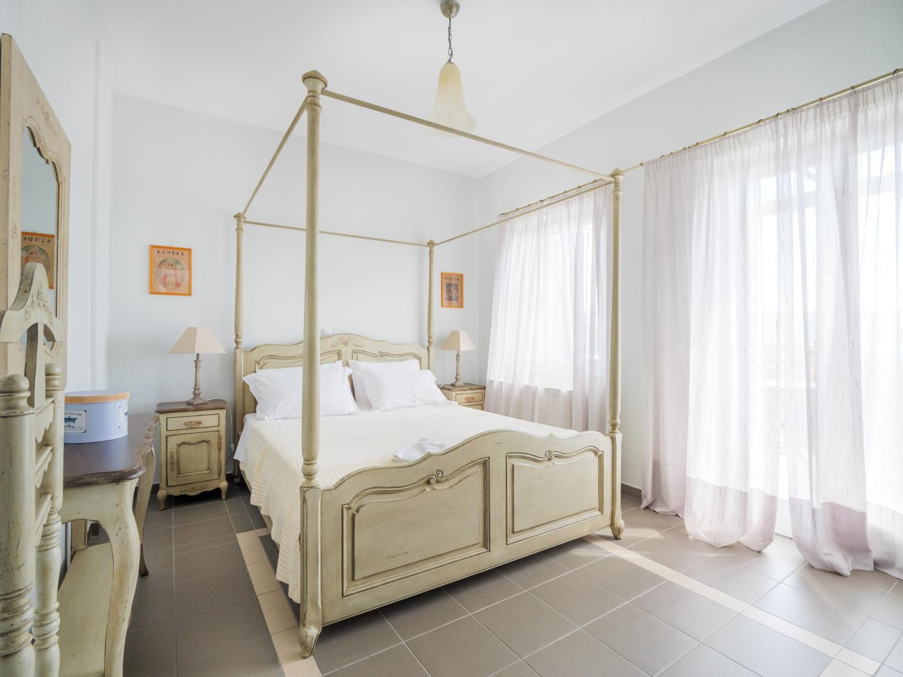 One Bedroom Apartment with Sea View photo 1