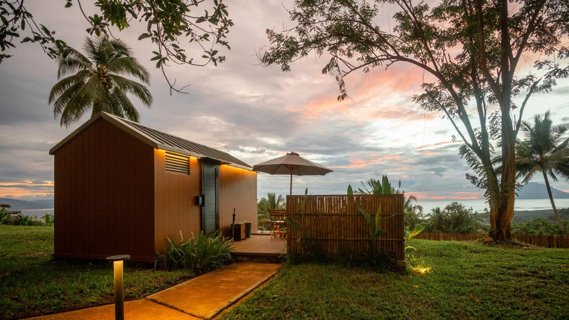 Deluxe Hot Tub With Best View - Photo 9