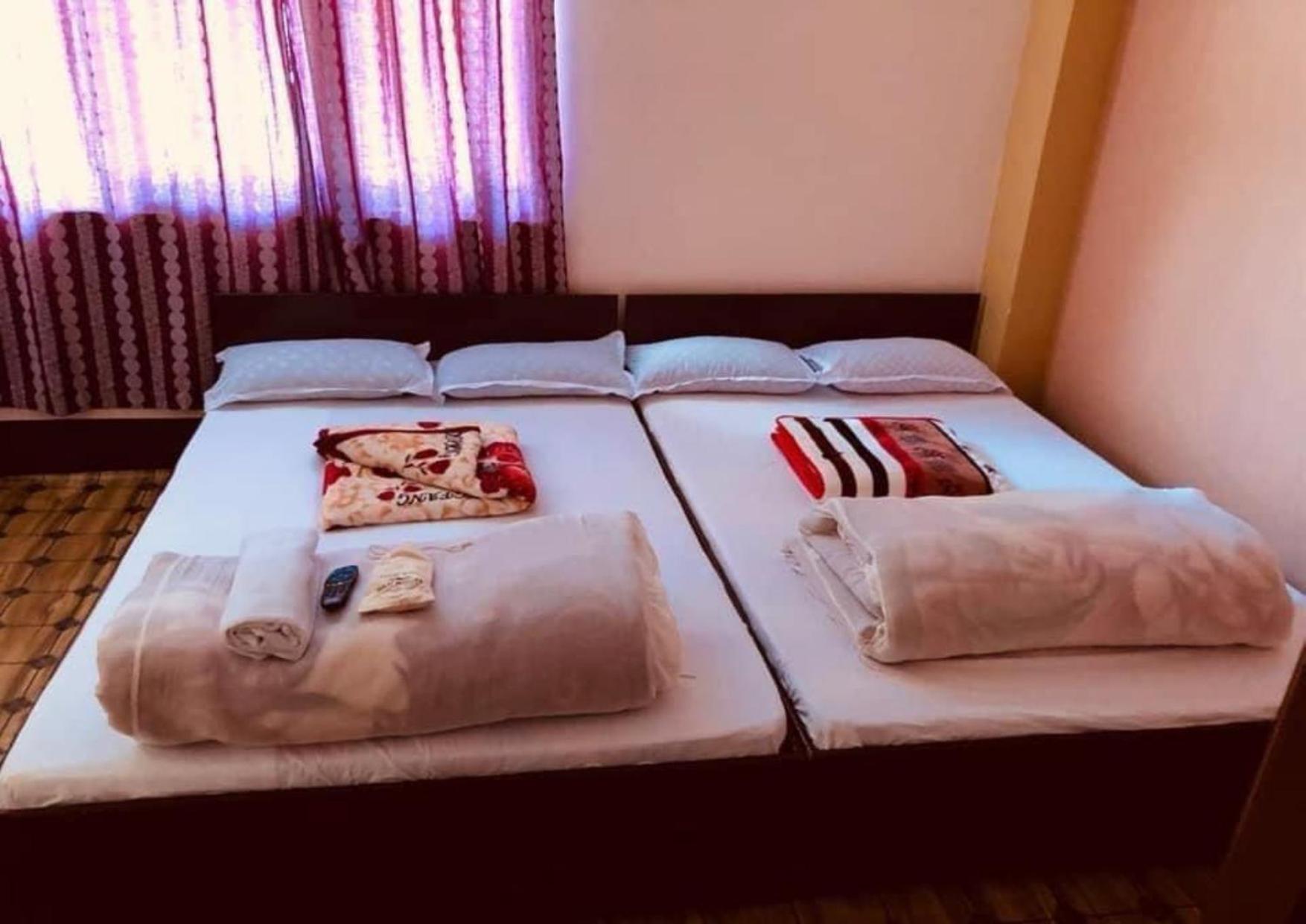 Deluxe Double Or Twin Room photo 3