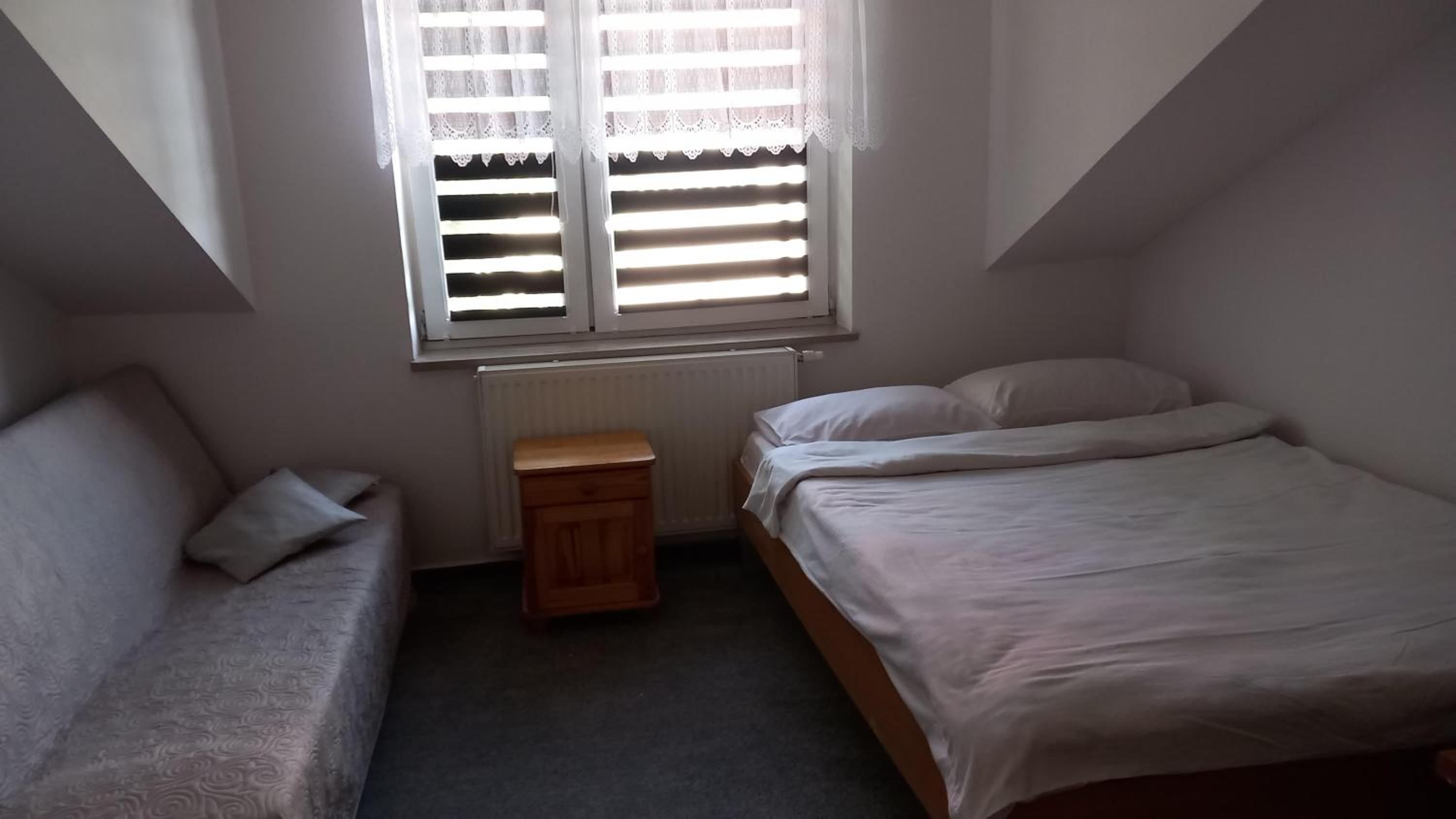 Classic Double Room with Shared Bathroom