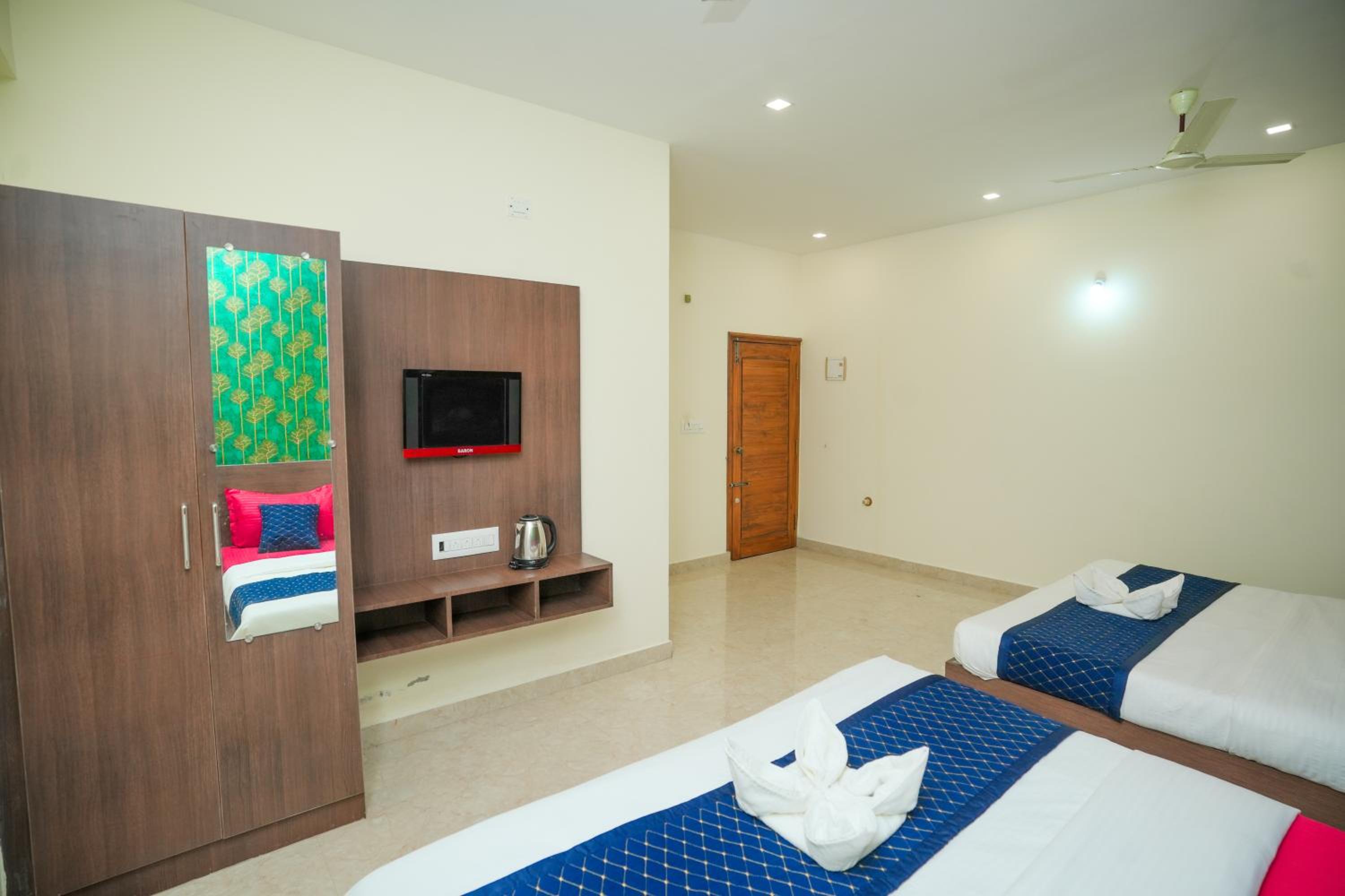 Deluxe Quadruple Room photo 3
