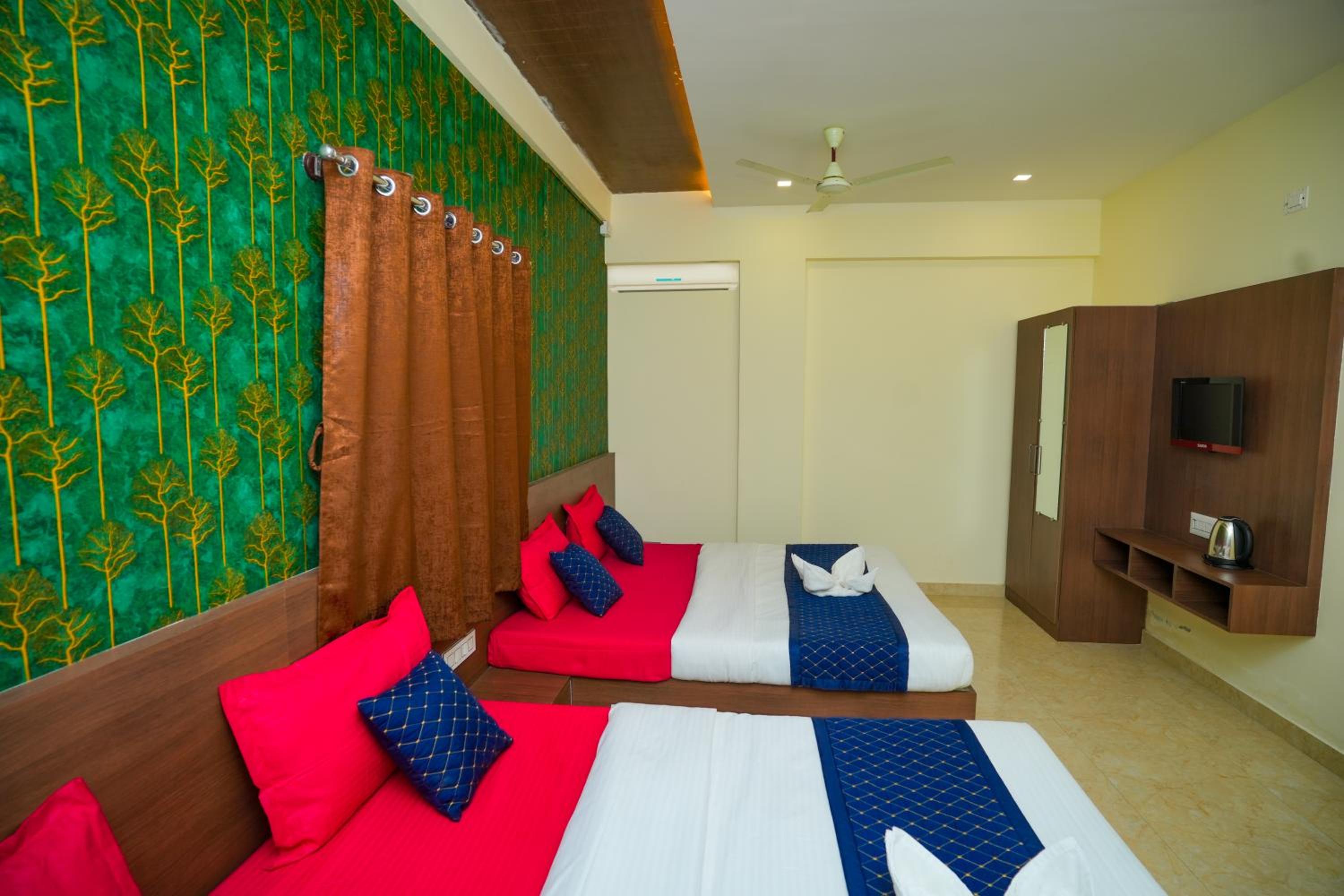 Deluxe Quadruple Room