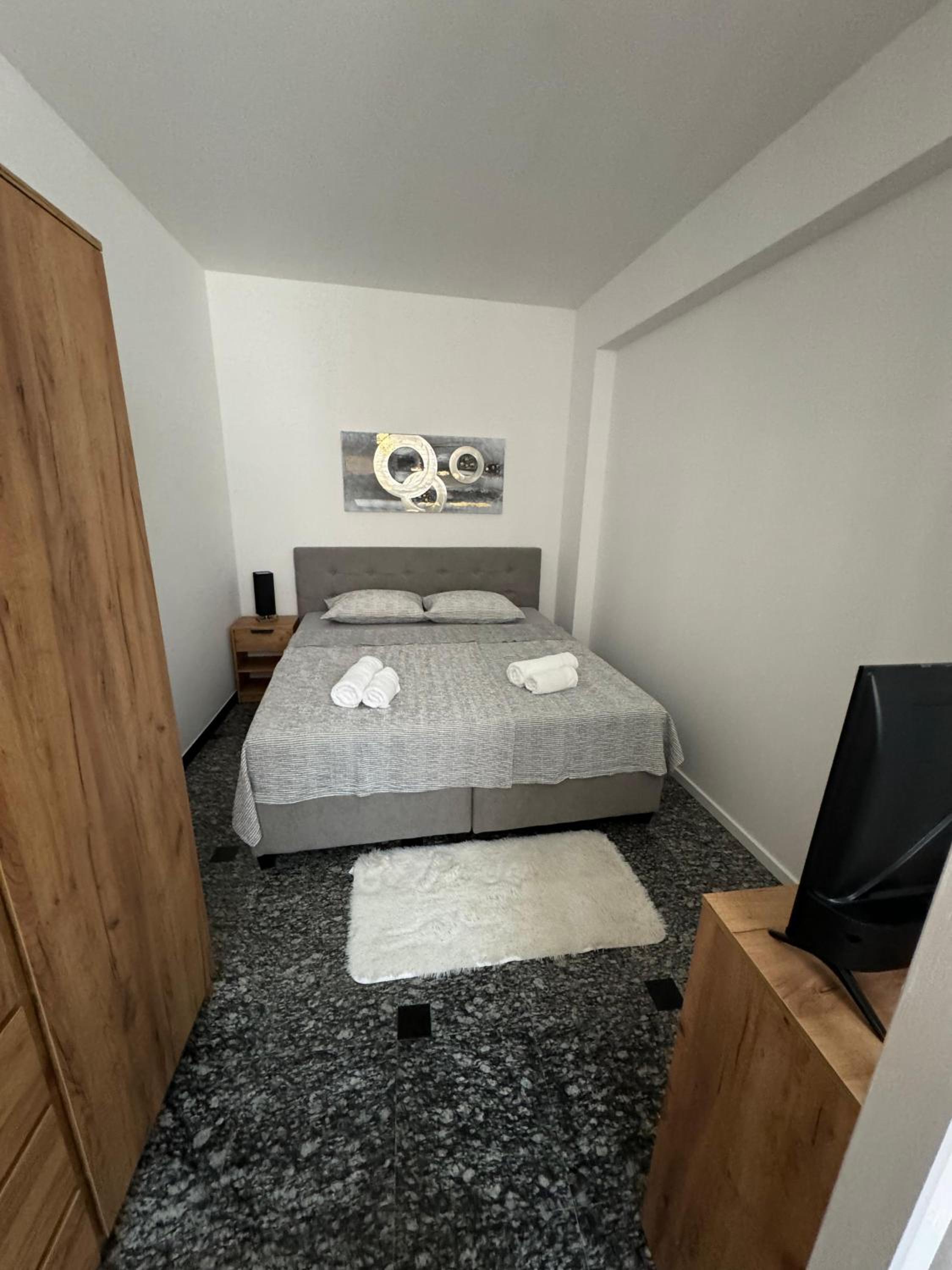 Two-Bedroom Deluxe Apartment