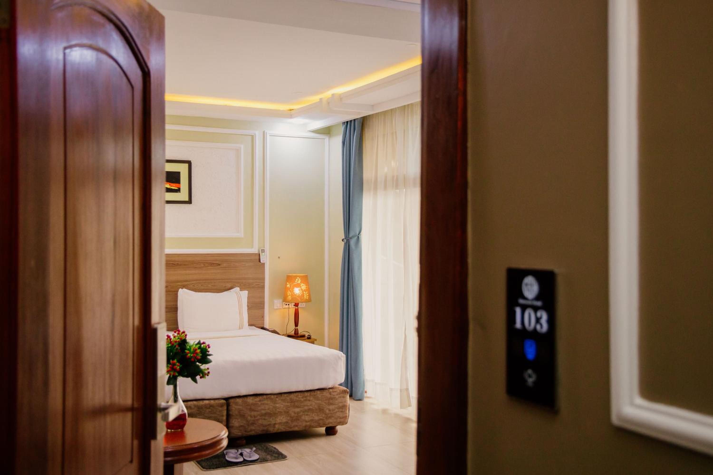 Executive Suite