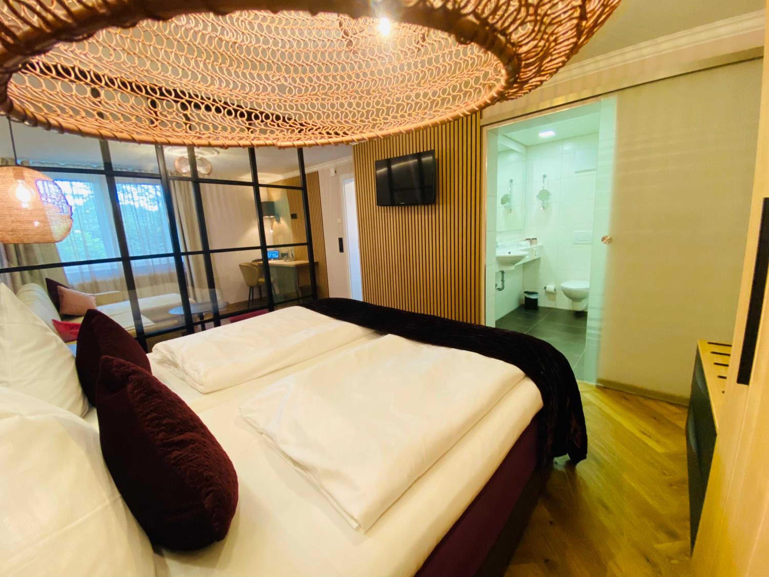 Junior Suite - Photo 12