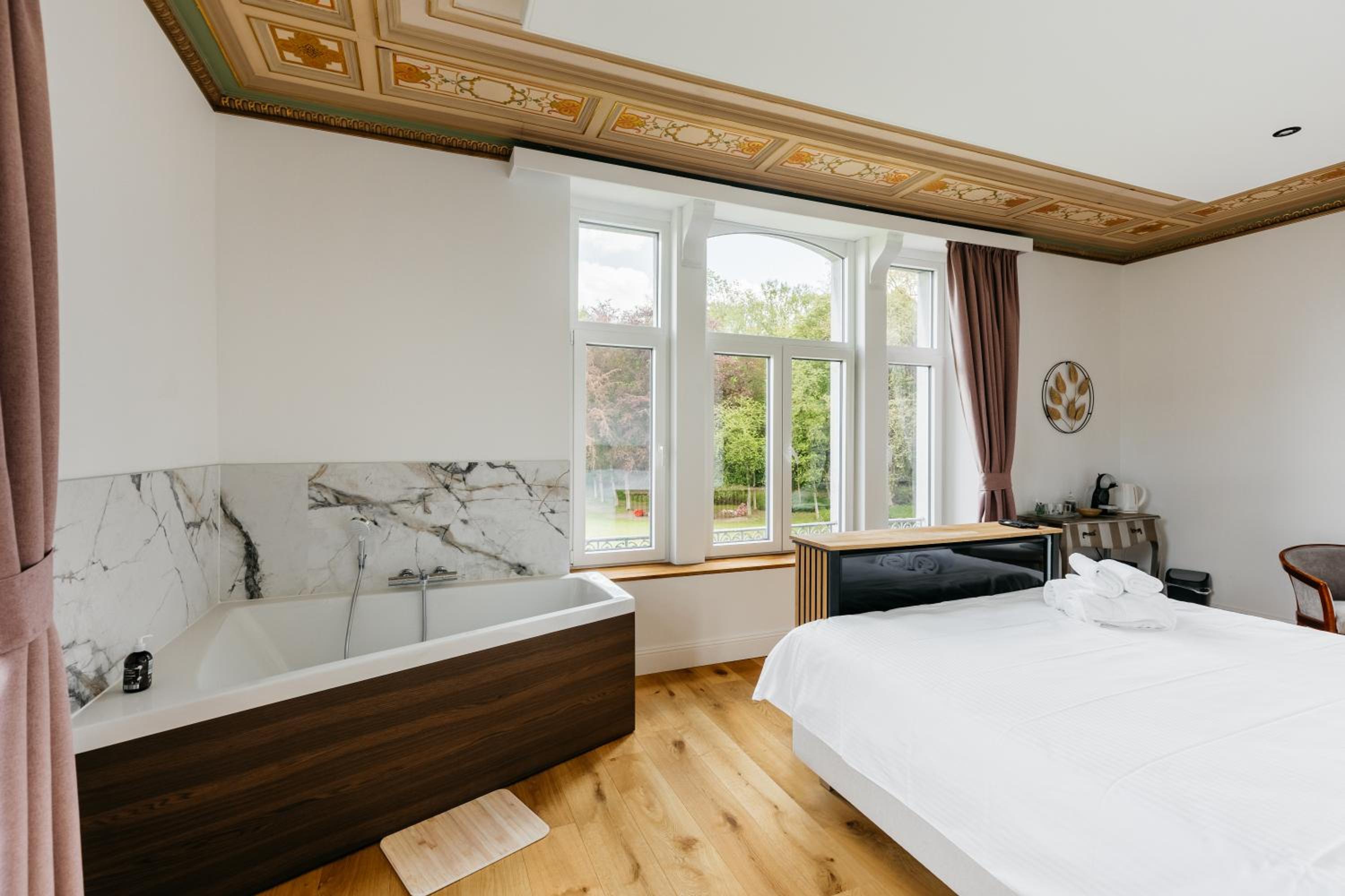 King Room with Garden View photo 1