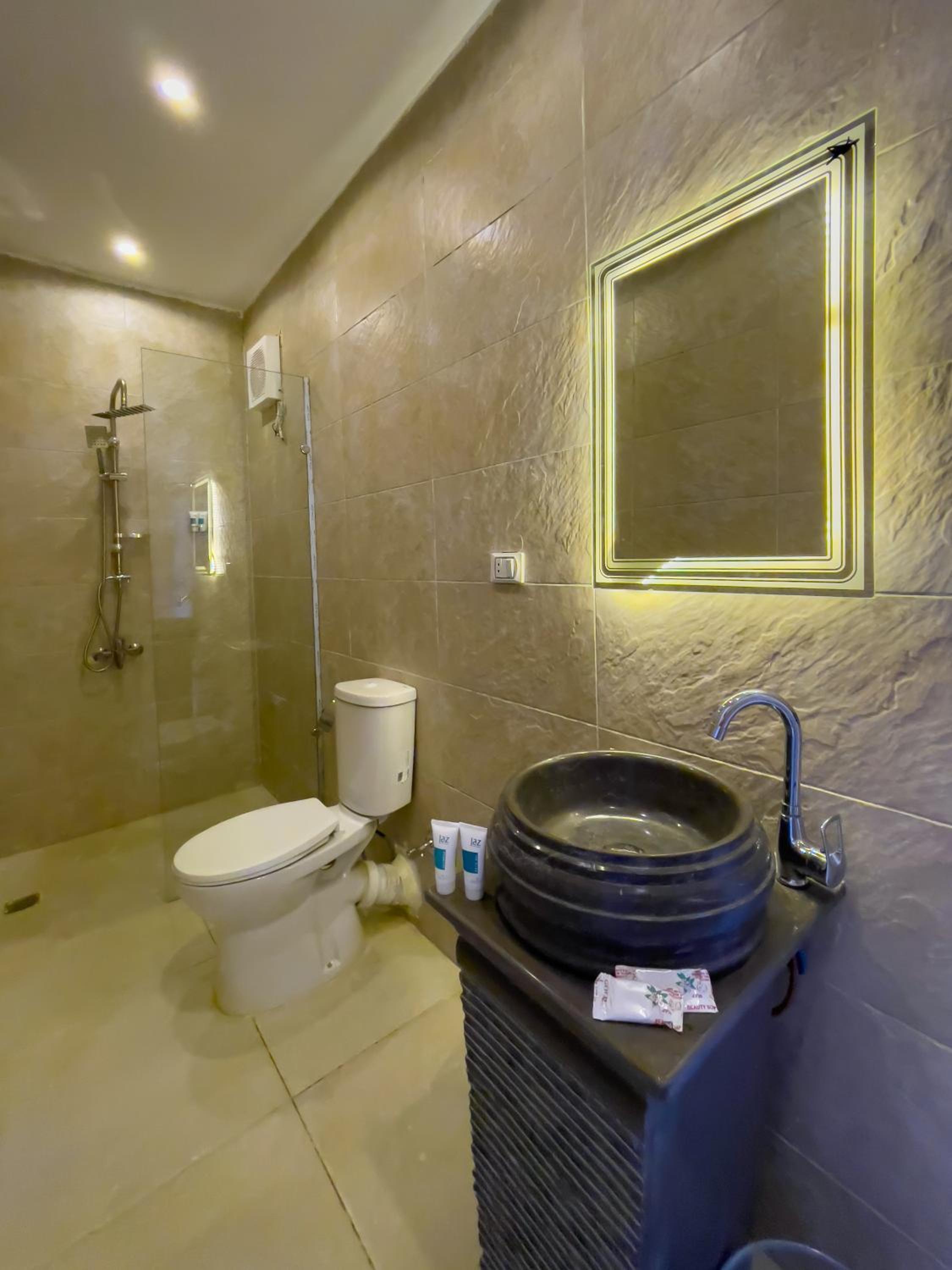 Superior King Room