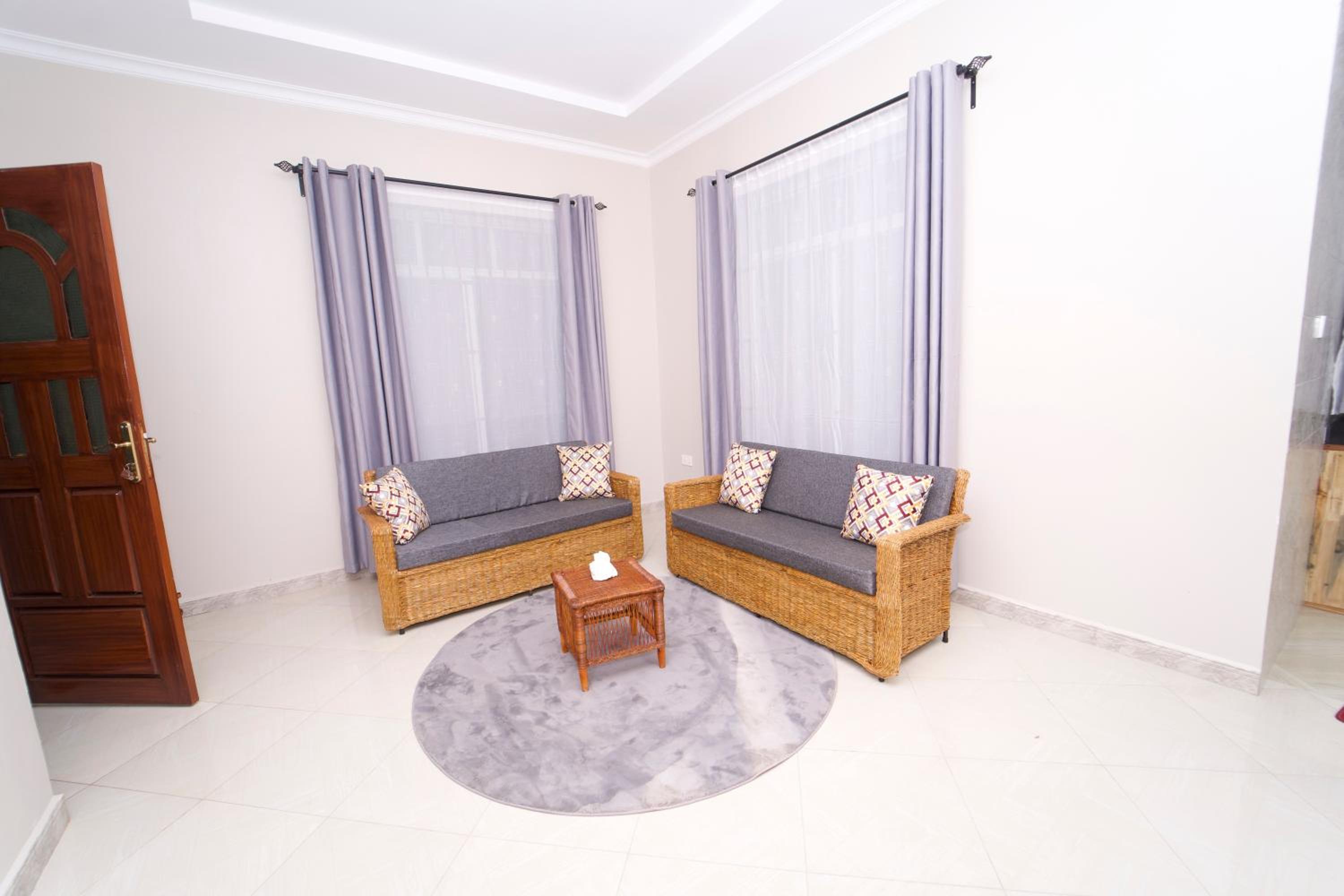 4-Bed Mixed Dormitory Room