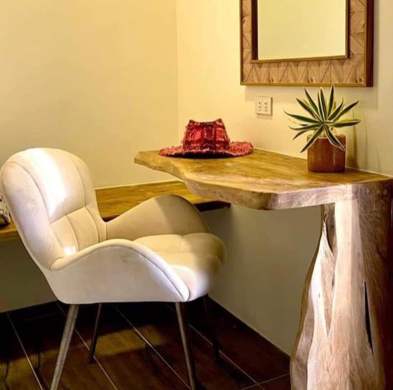 Villa photo 2