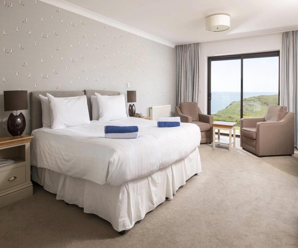 Double Room with Sea View - Photo 2