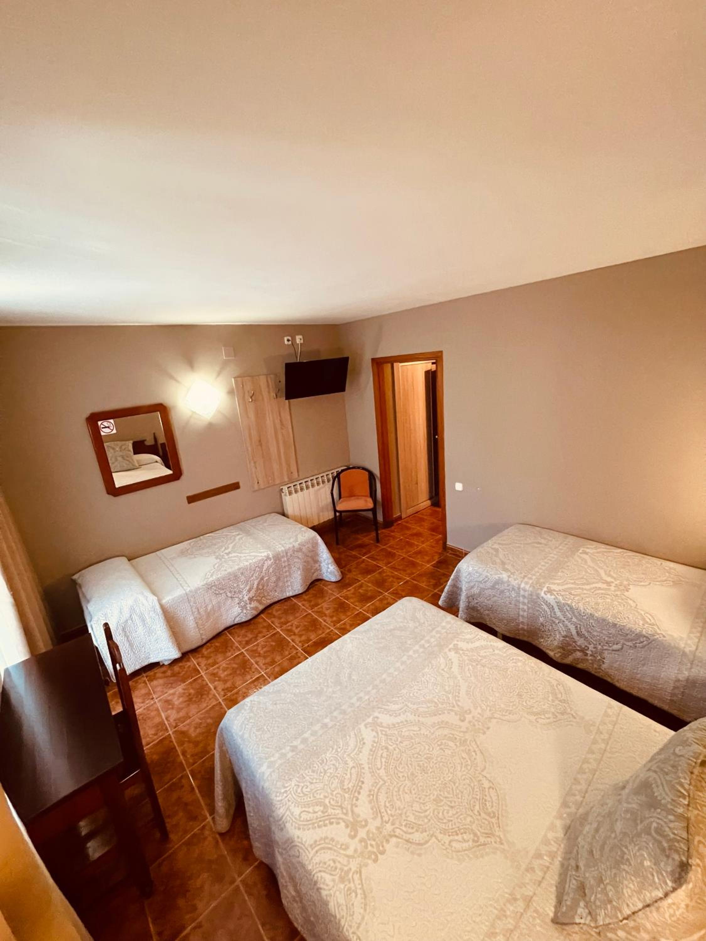 Habitación Familiar (2 Adultos + 2 Niños)