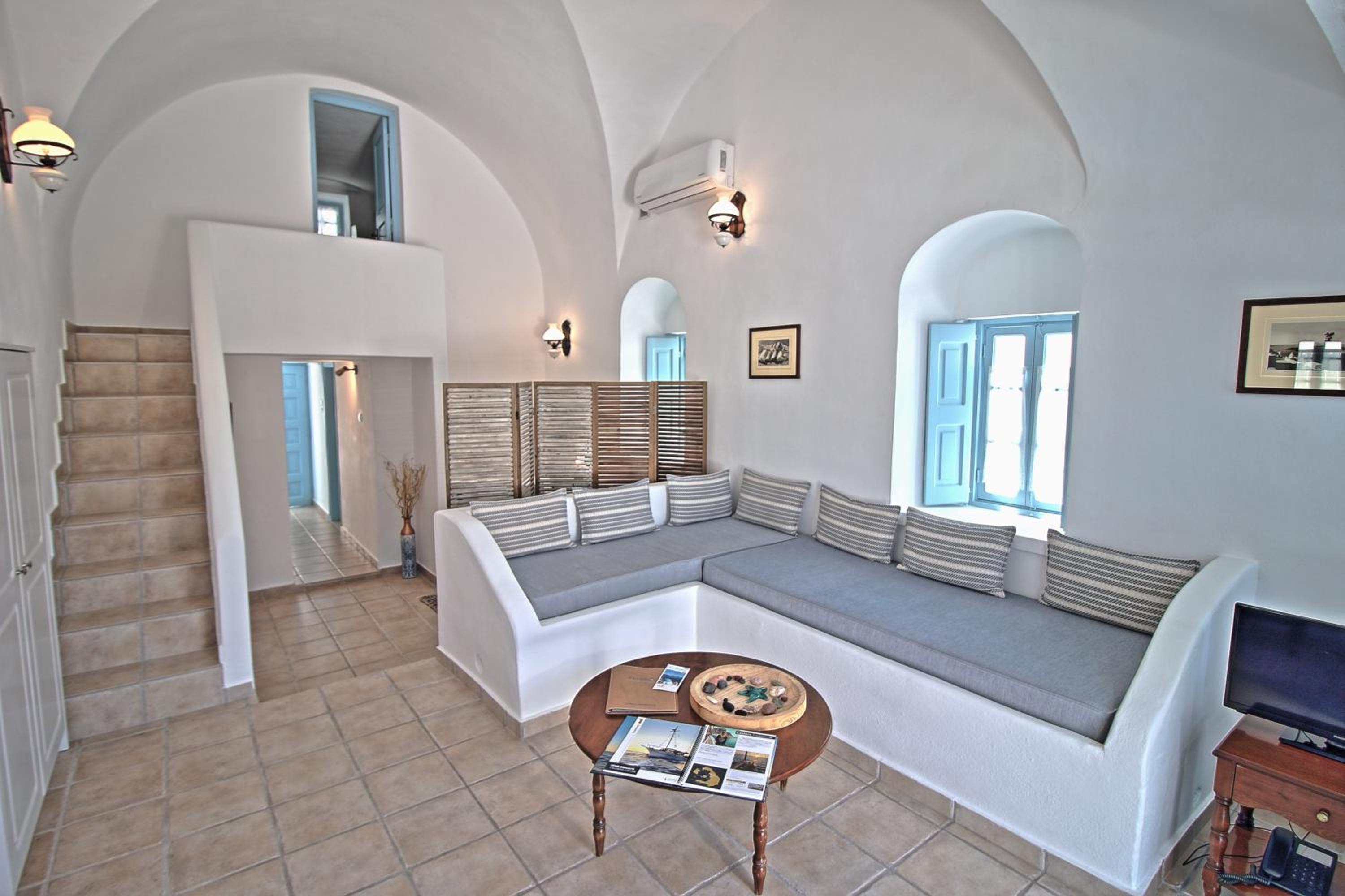 Apartment (3 Adults)