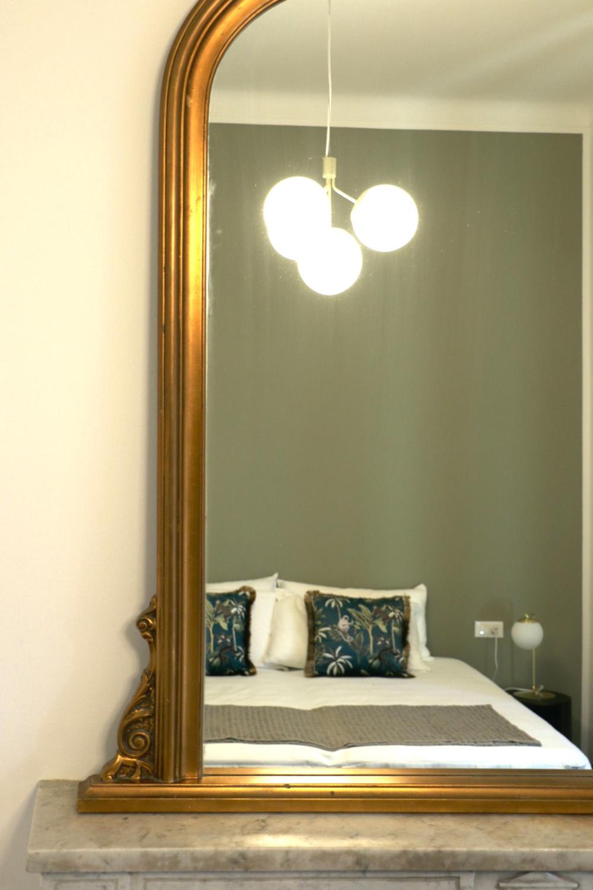 Deluxe King Room photo 1