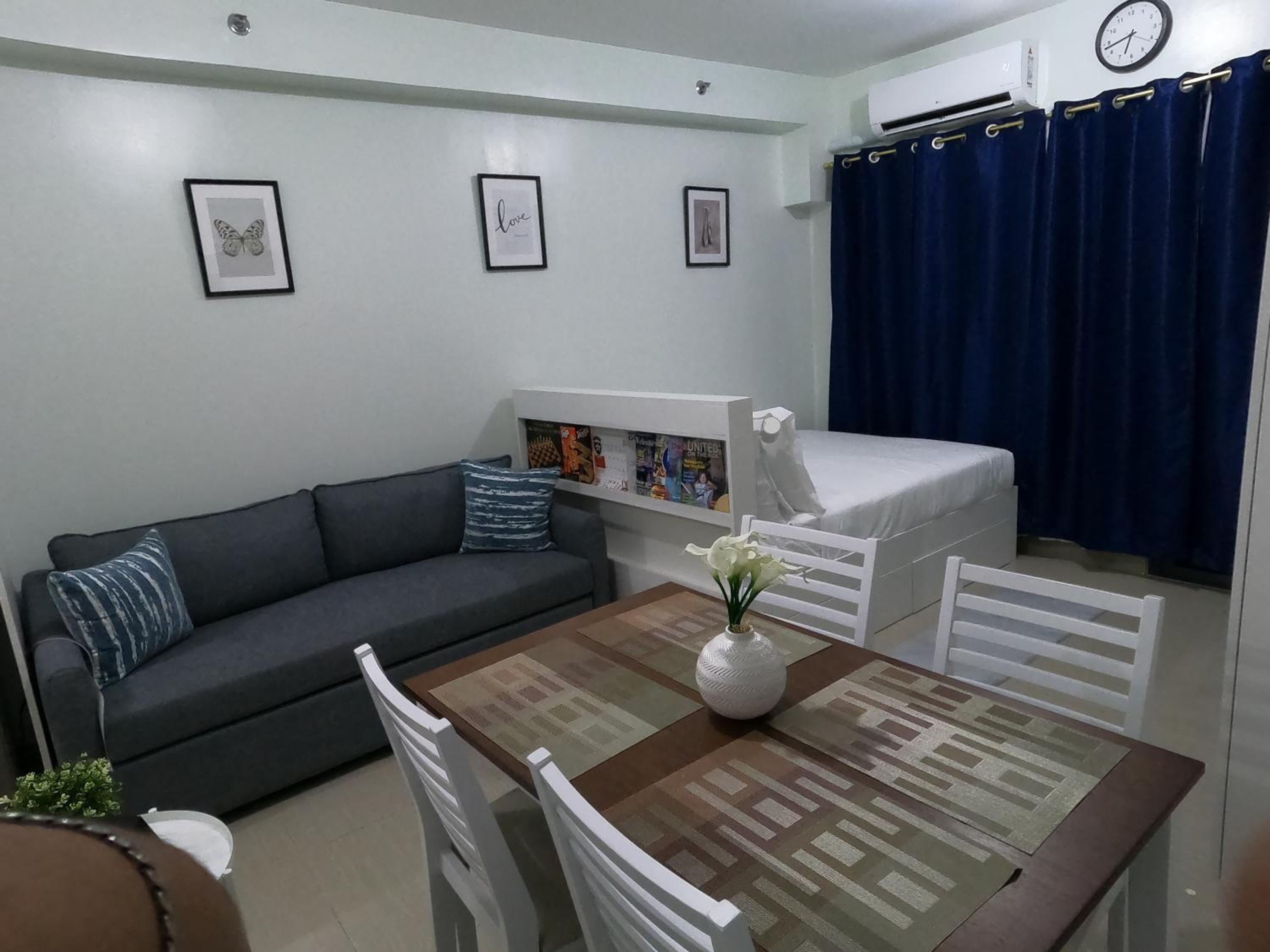 Studio with Terrace