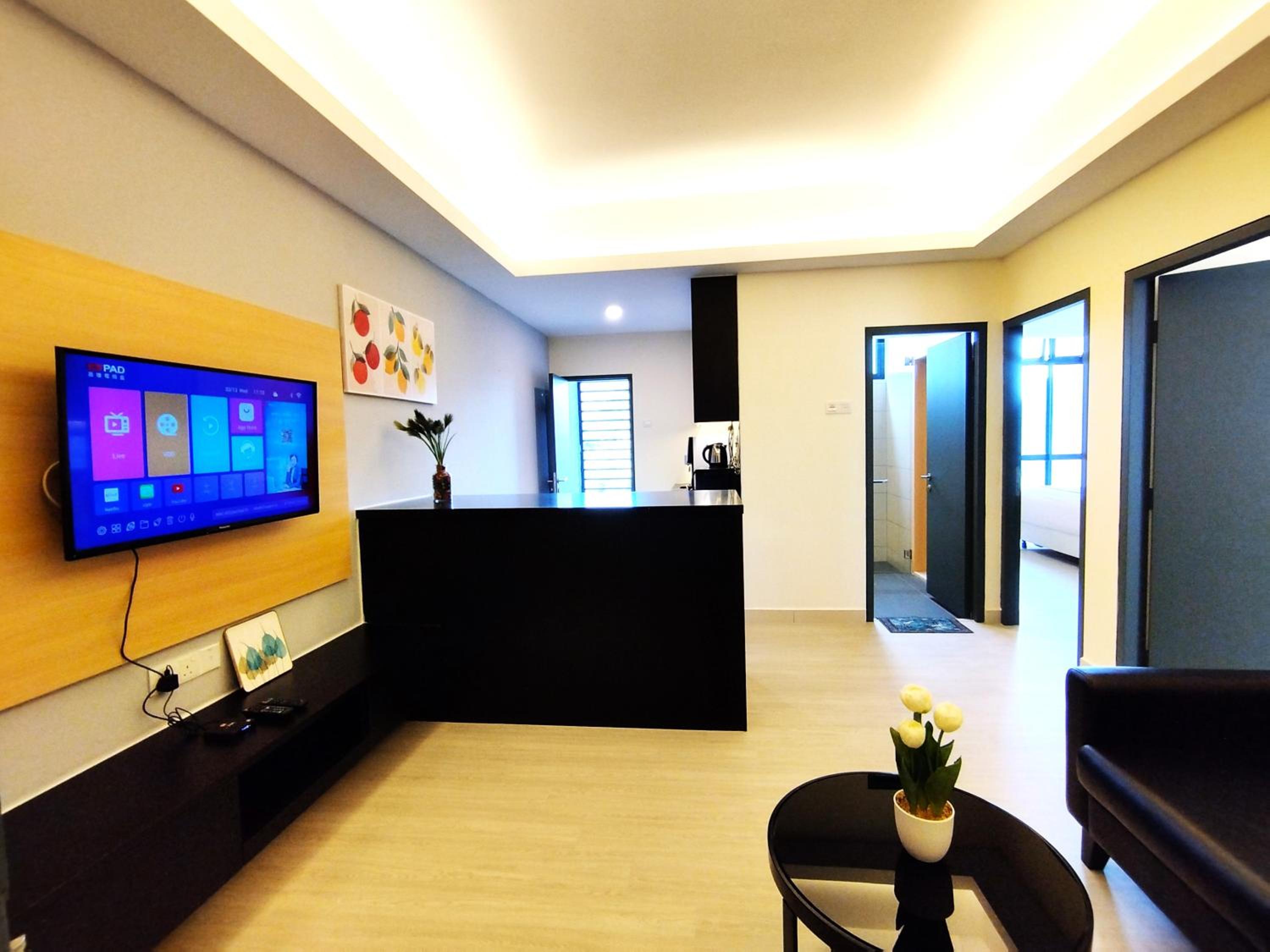 Two-Bedroom Standard Apartment photo 2