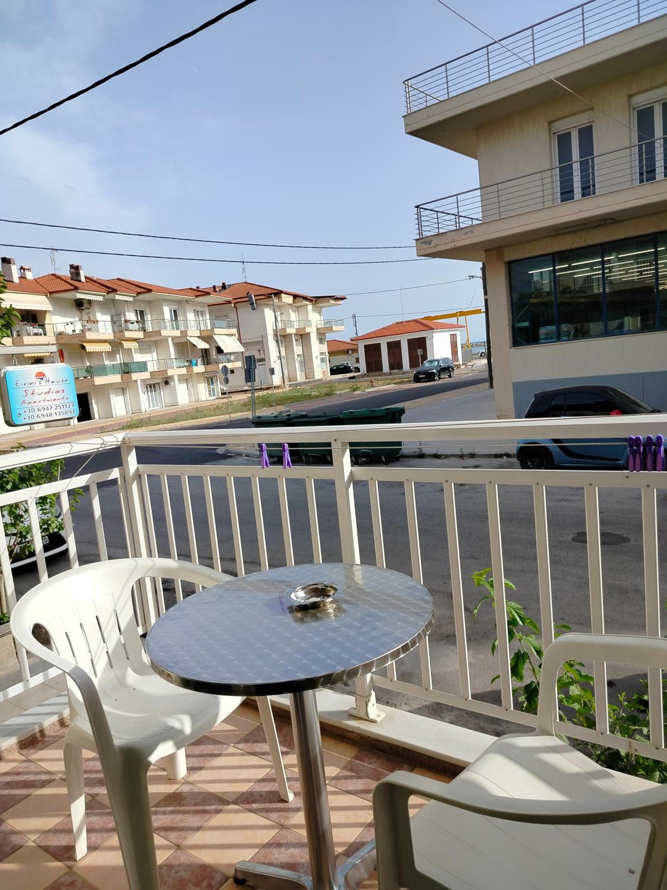 Studio With Balcony photo 2