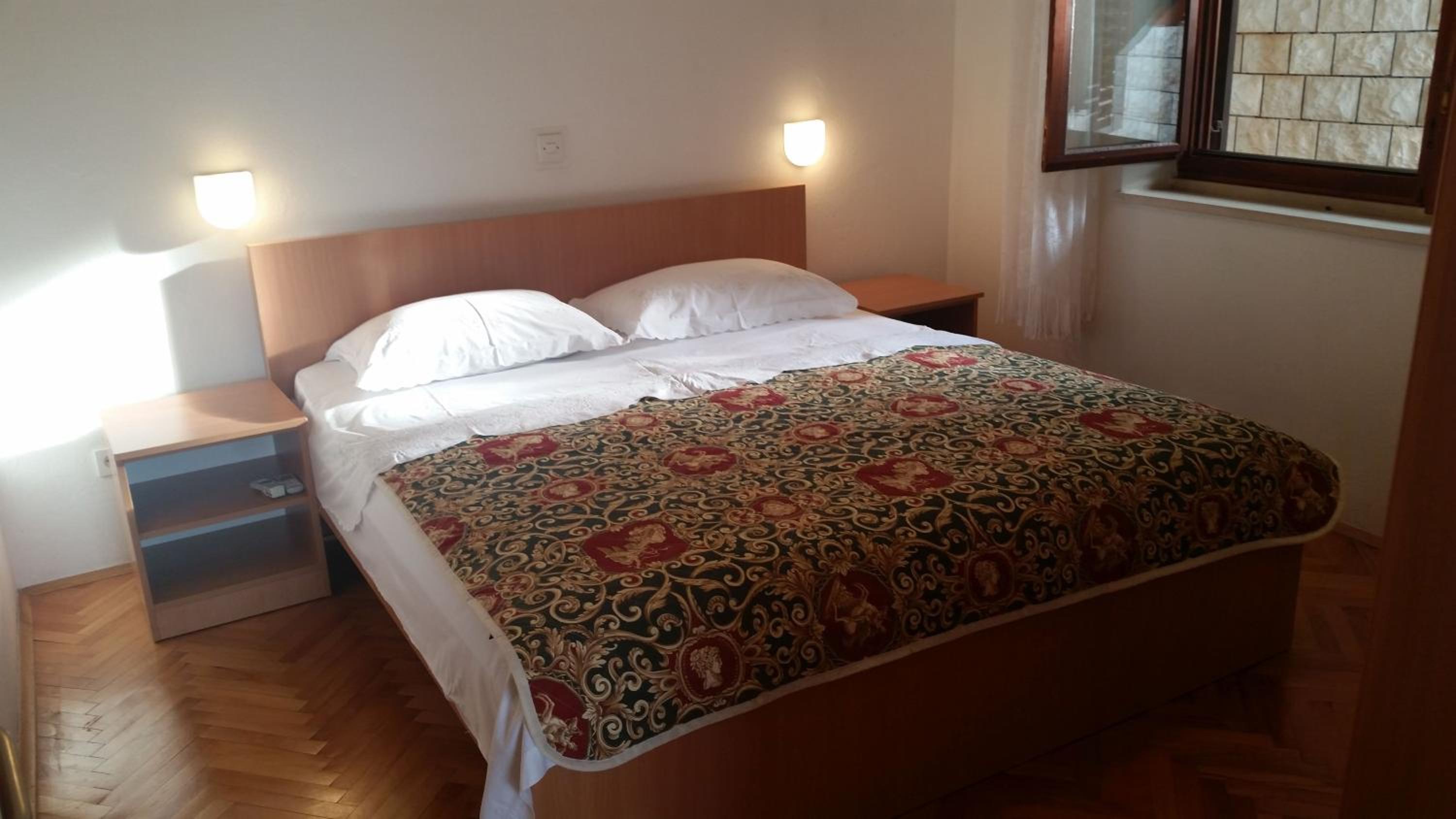 Apartment with Sea View (2 Adults)