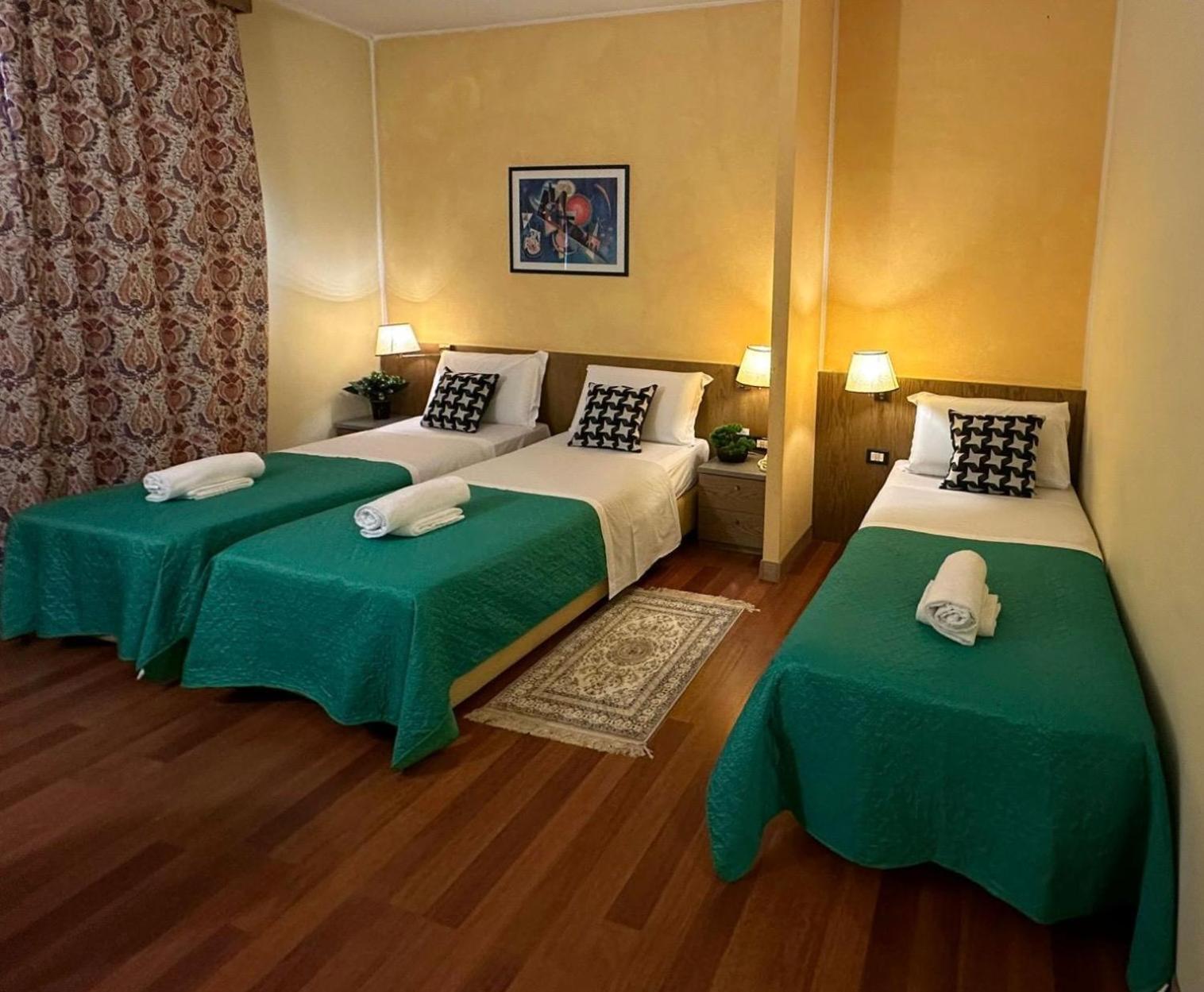 Triple Room photo 3