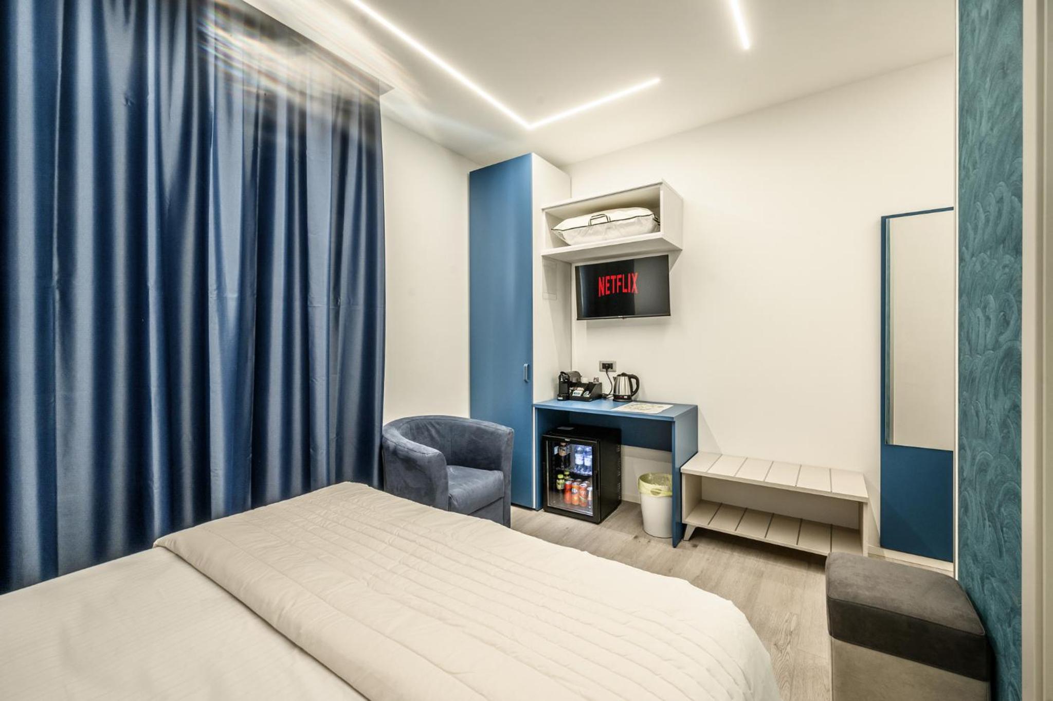 Double Room with Private Bathroom photo 1