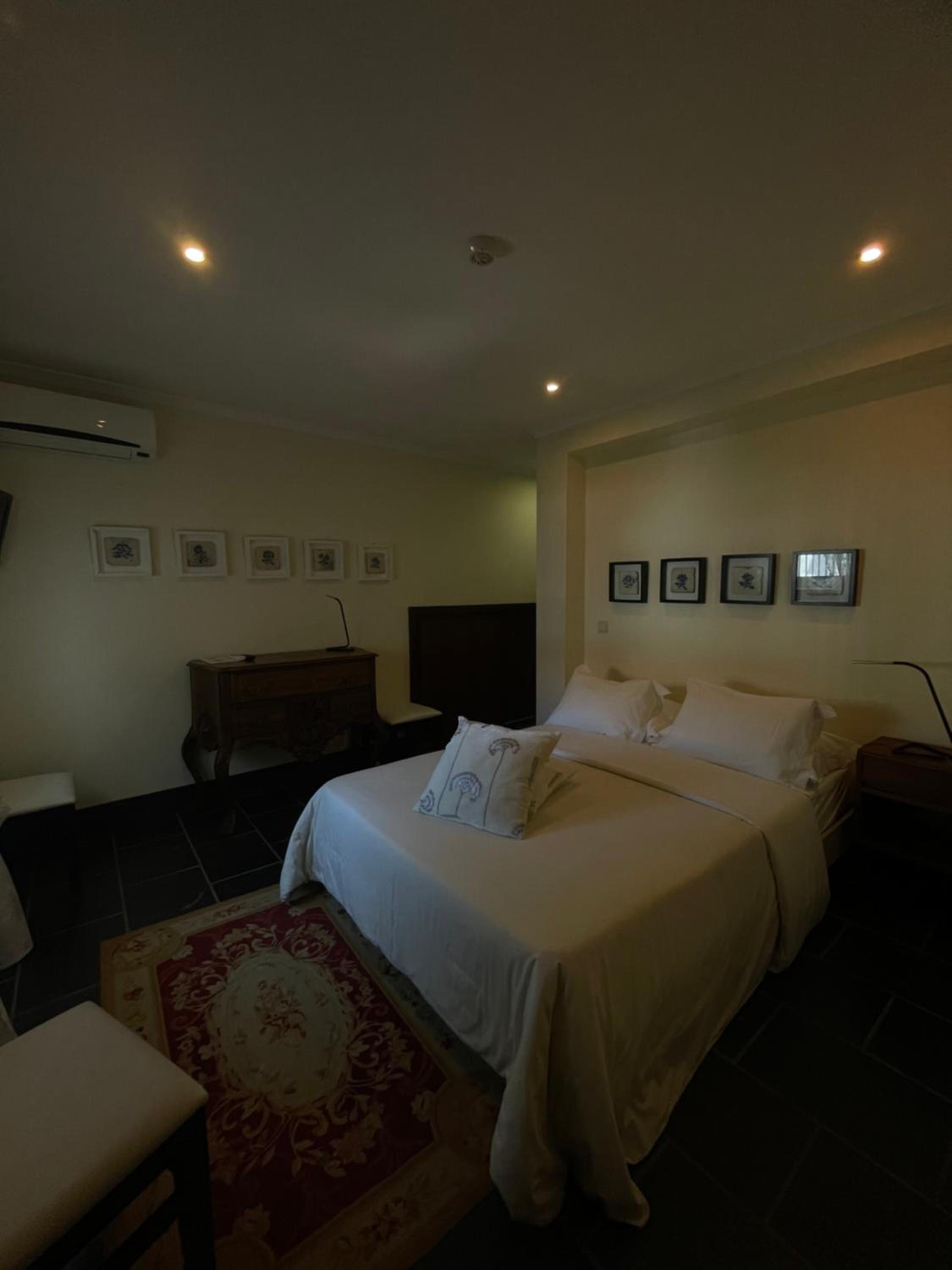 Budget Double Room photo 3