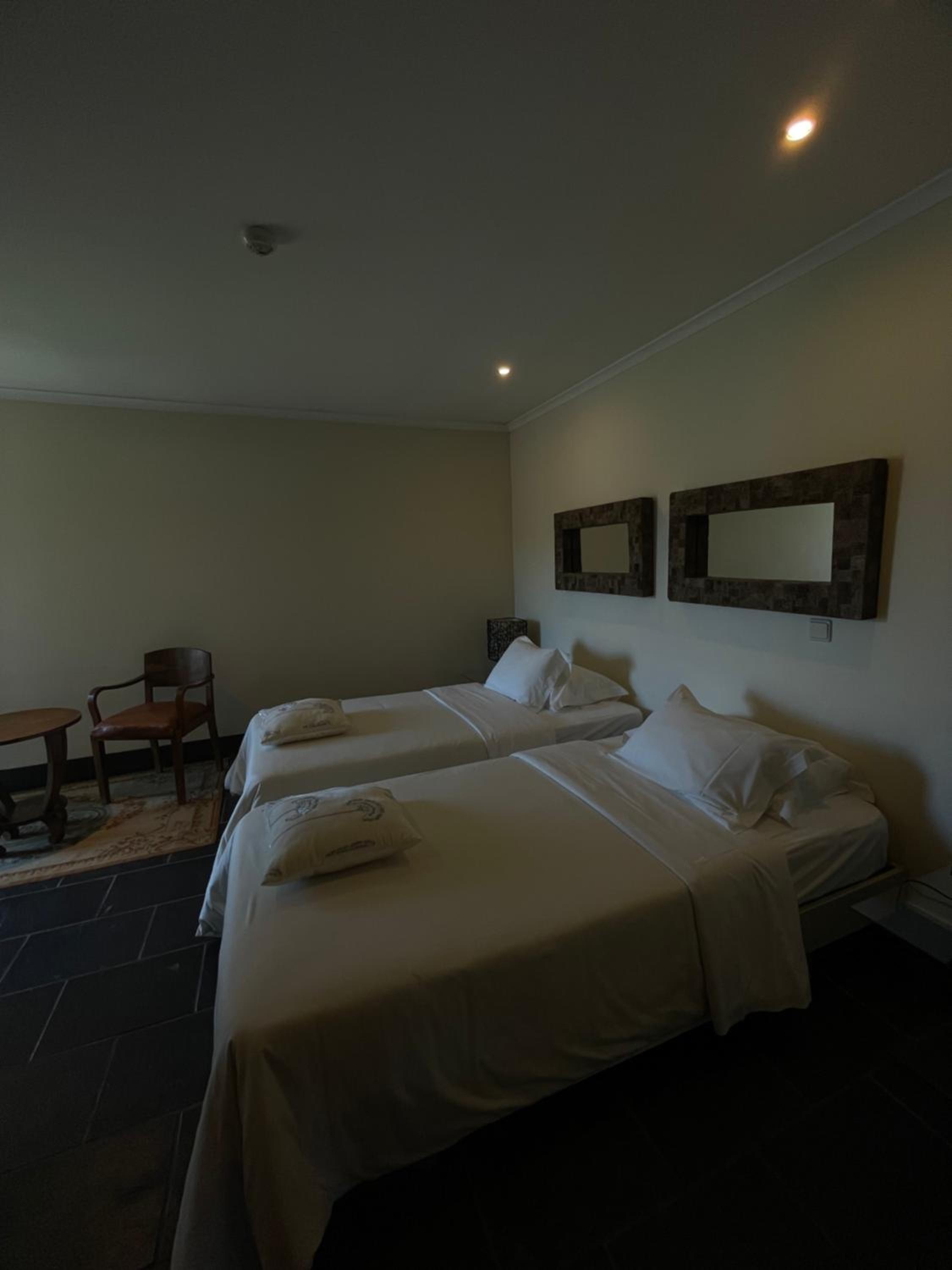 Twin Room - Photo 1