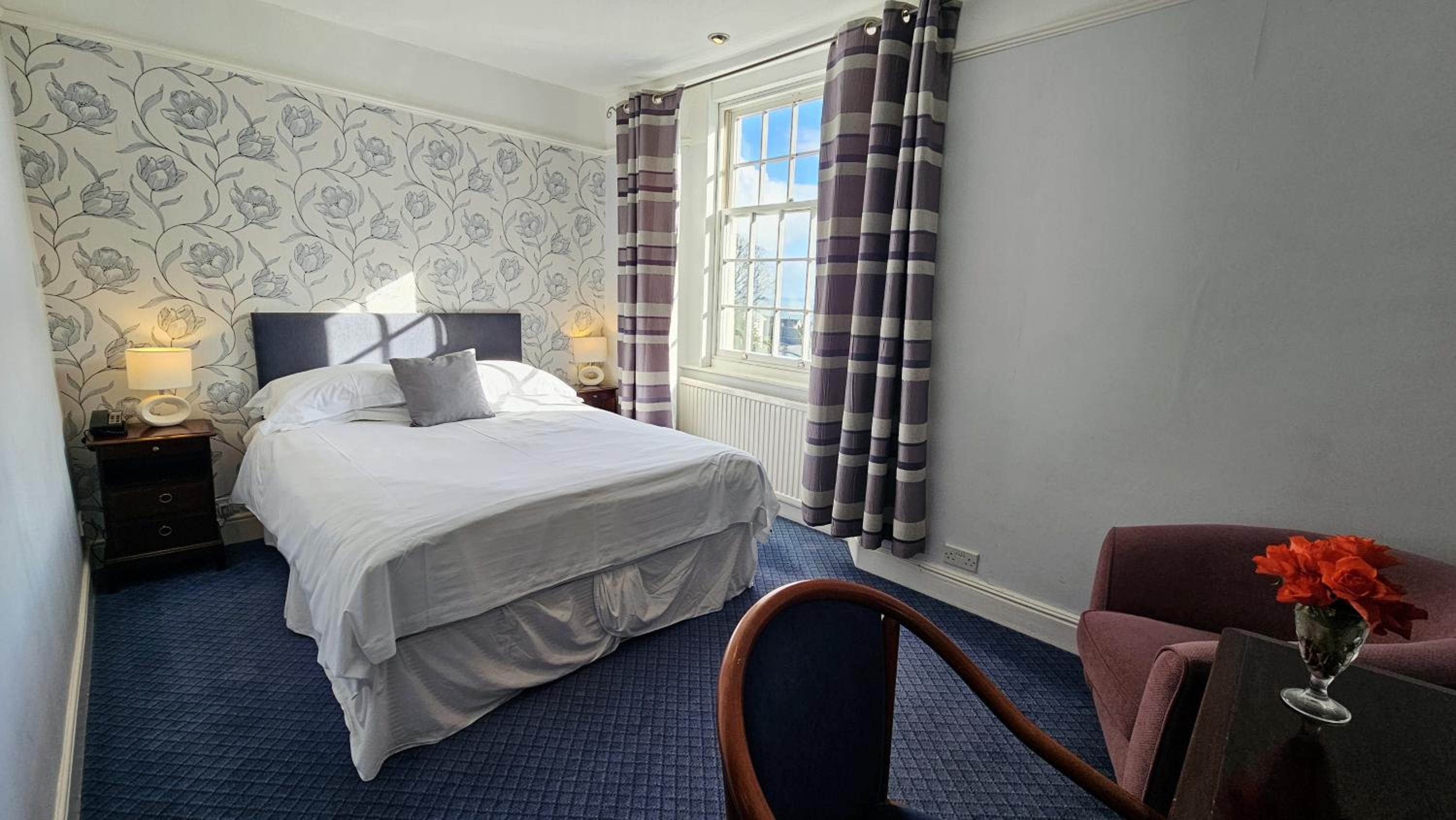 Double Room with Sea View - Photo 2