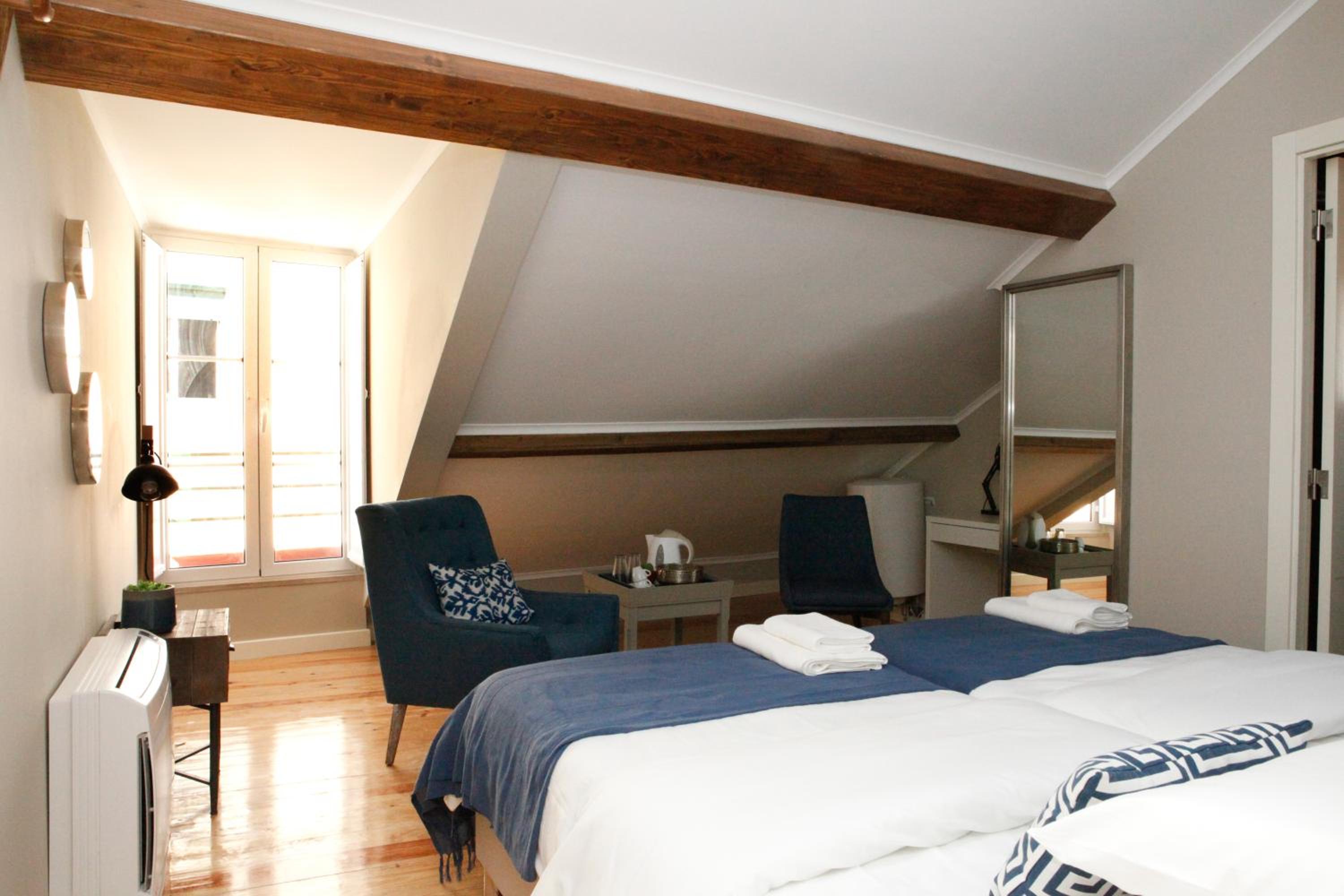 Large Double or Twin Room photo 2