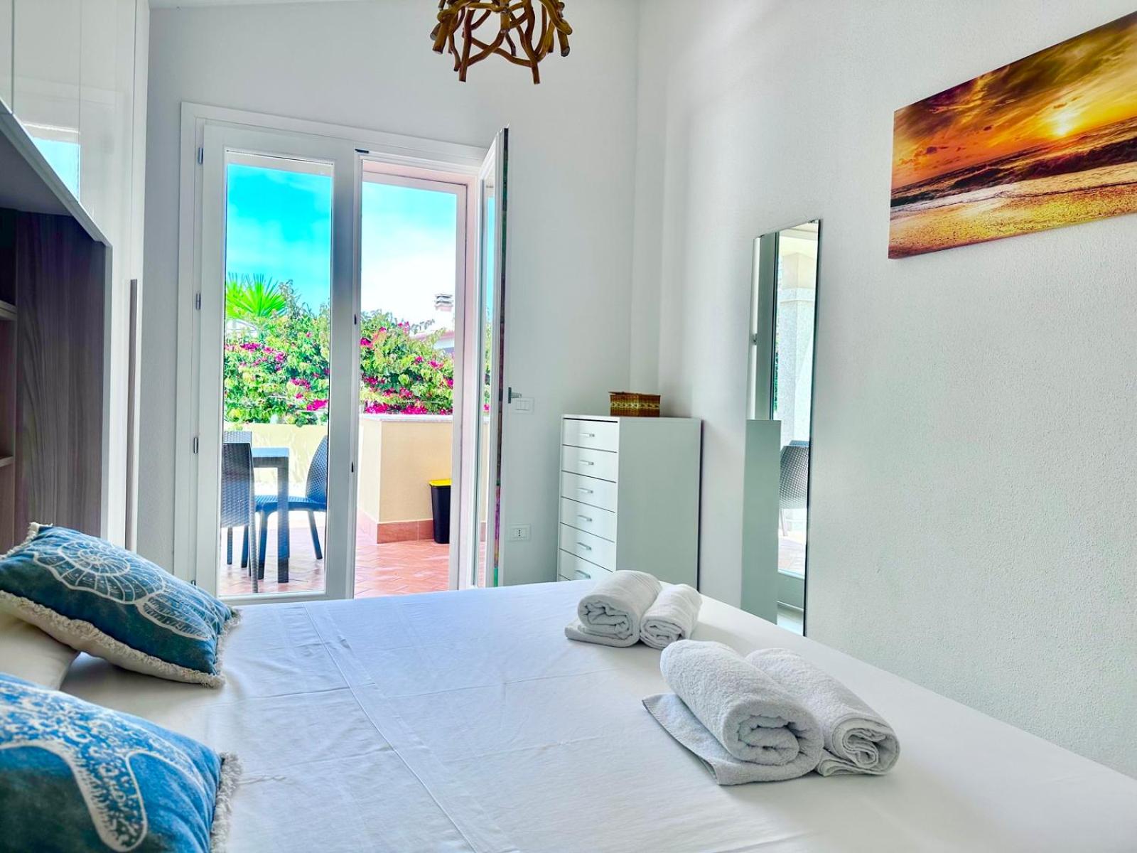Three-Bedroom Villa photo 2