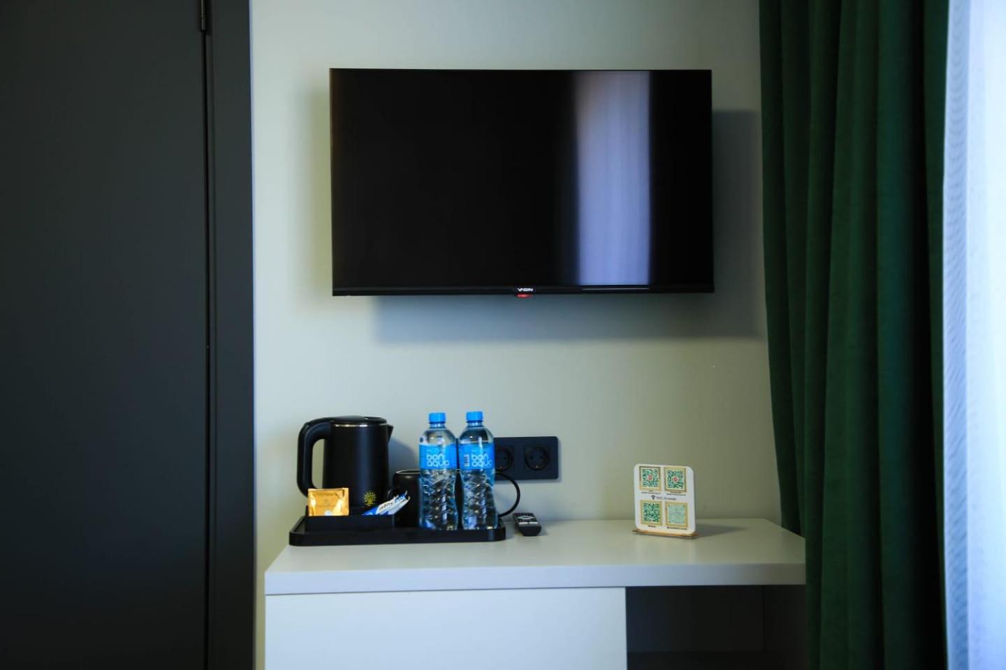 Suite With City View