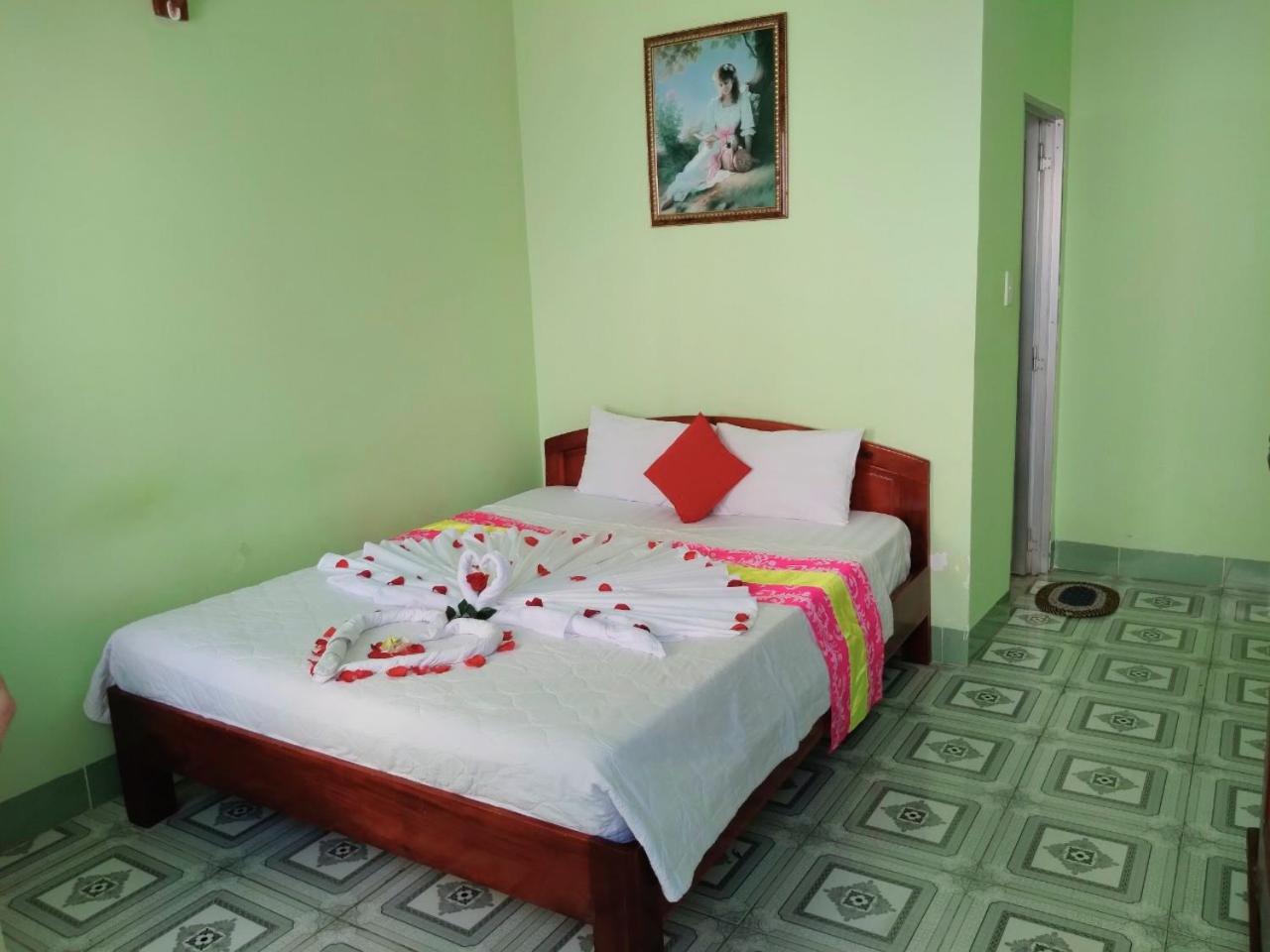 Mixed Dormitory Room