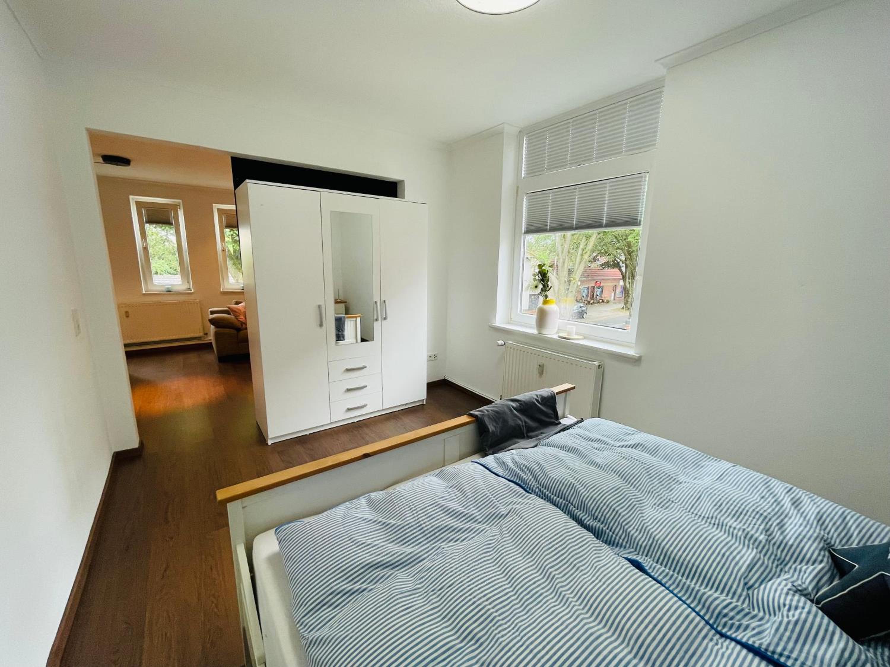 One-Bedroom Apartment photo 3