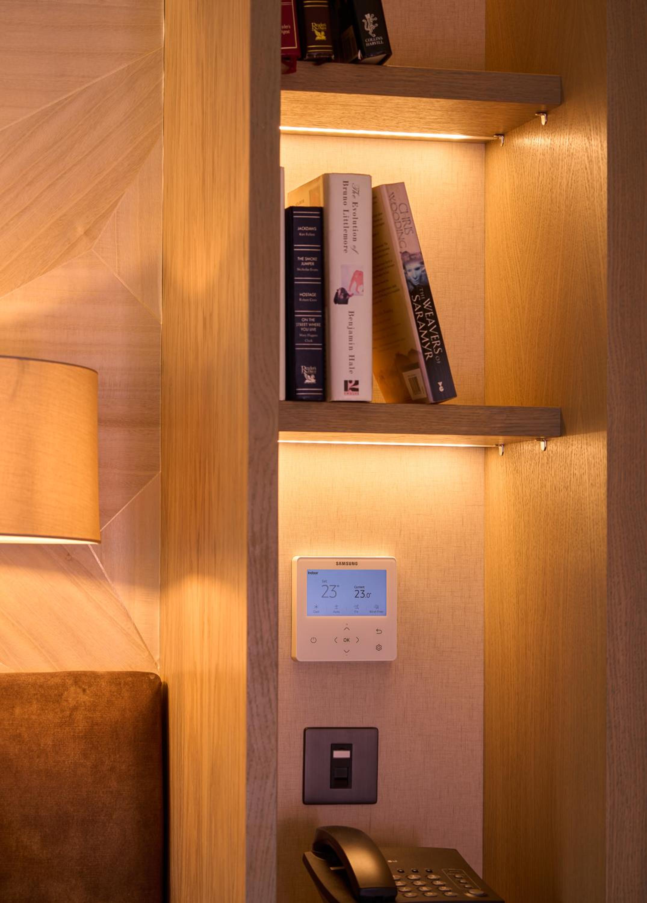 Luxury King Room photo 3