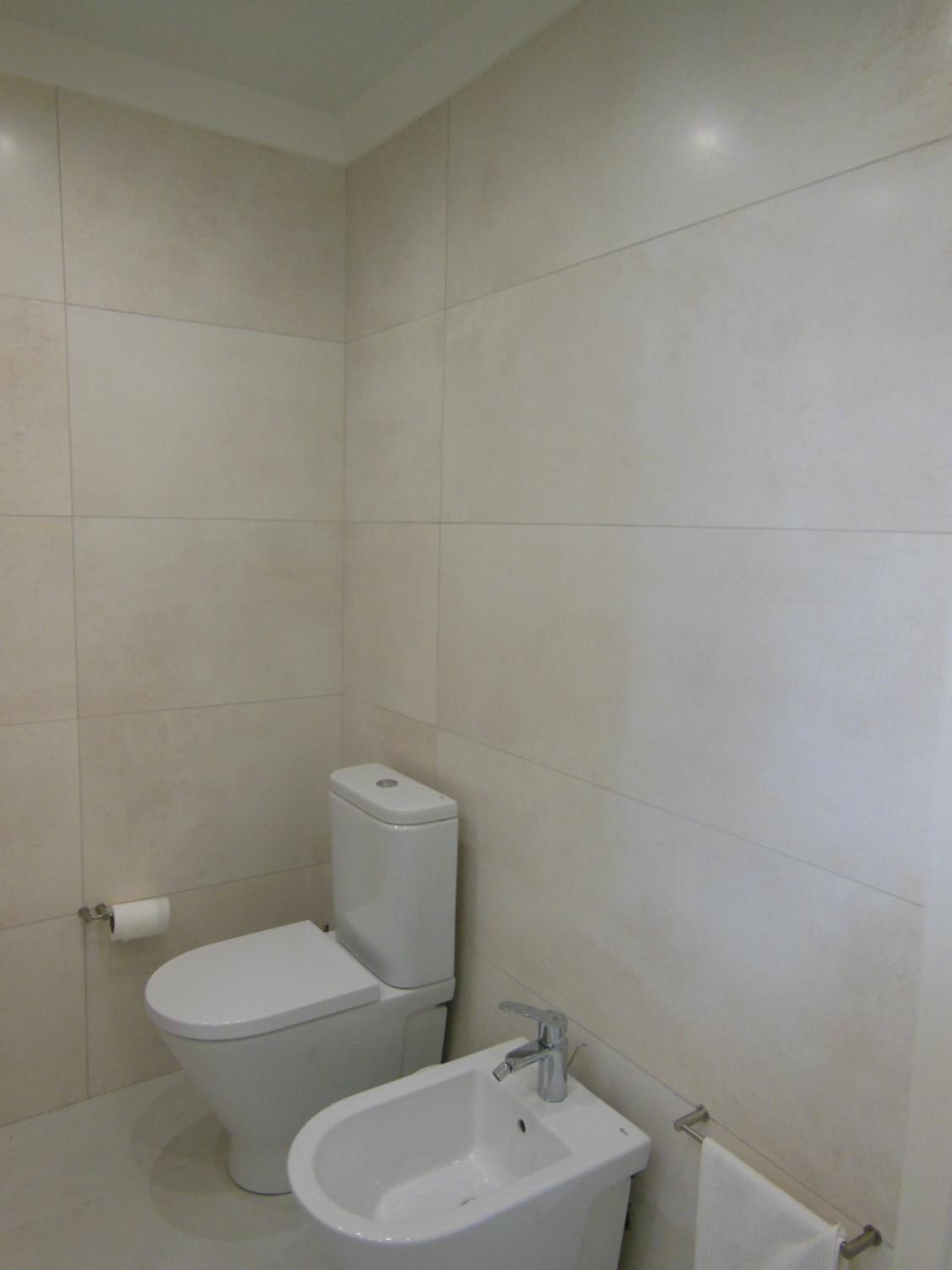 One-Bedroom House - Photo 19