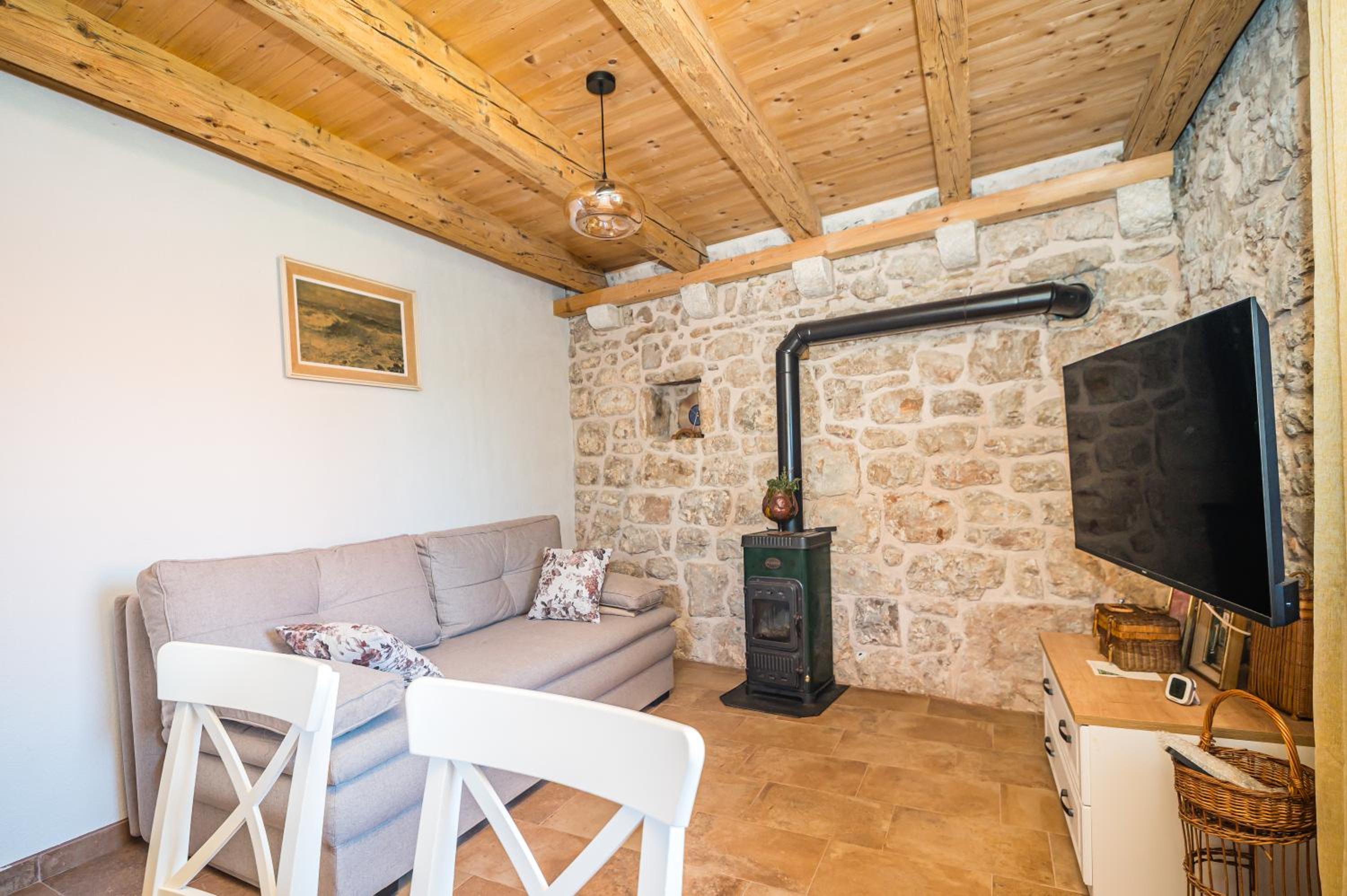 Three-Bedroom House photo 1