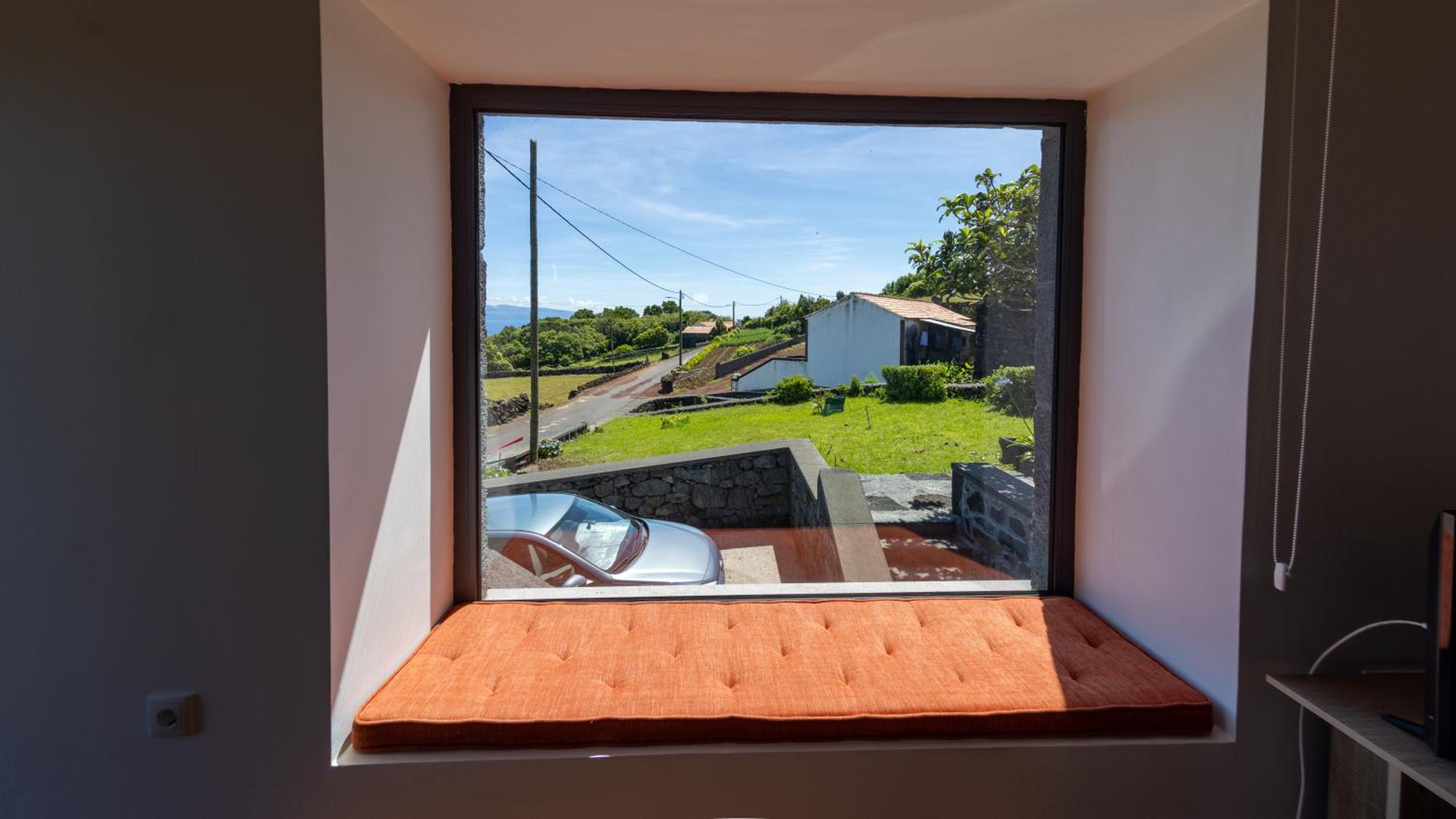 One-Bedroom House - Photo 7