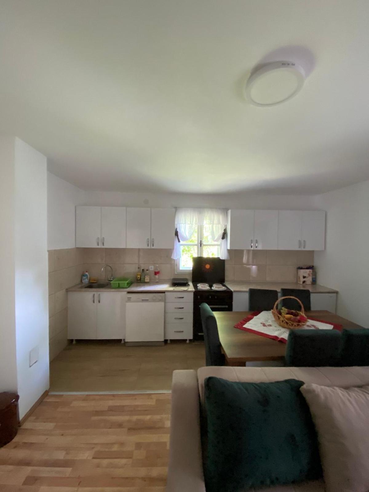 Two-Bedroom House photo 2
