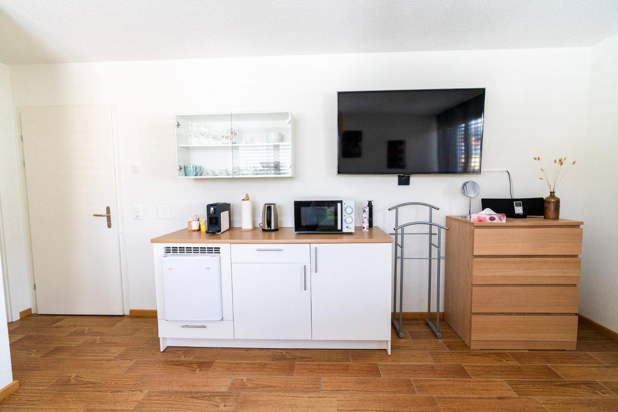 Apartment photo 2
