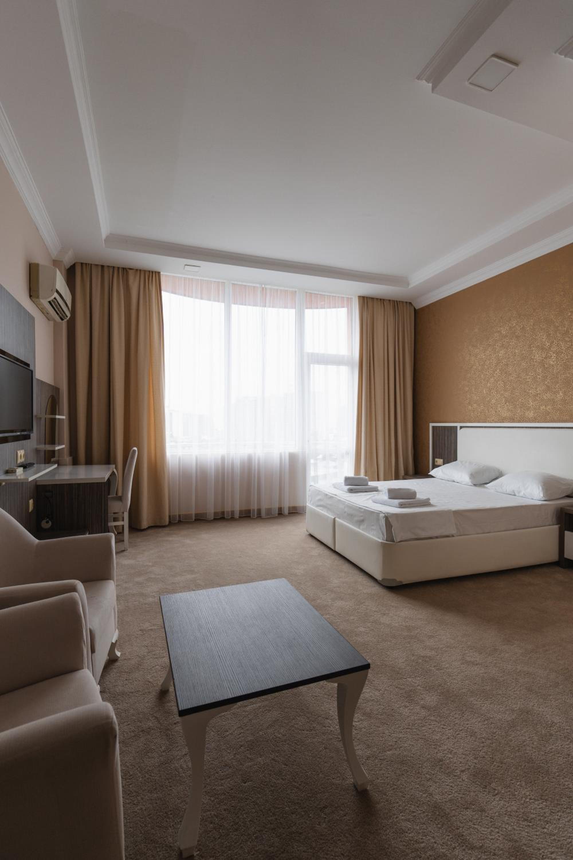 Classic Single Room