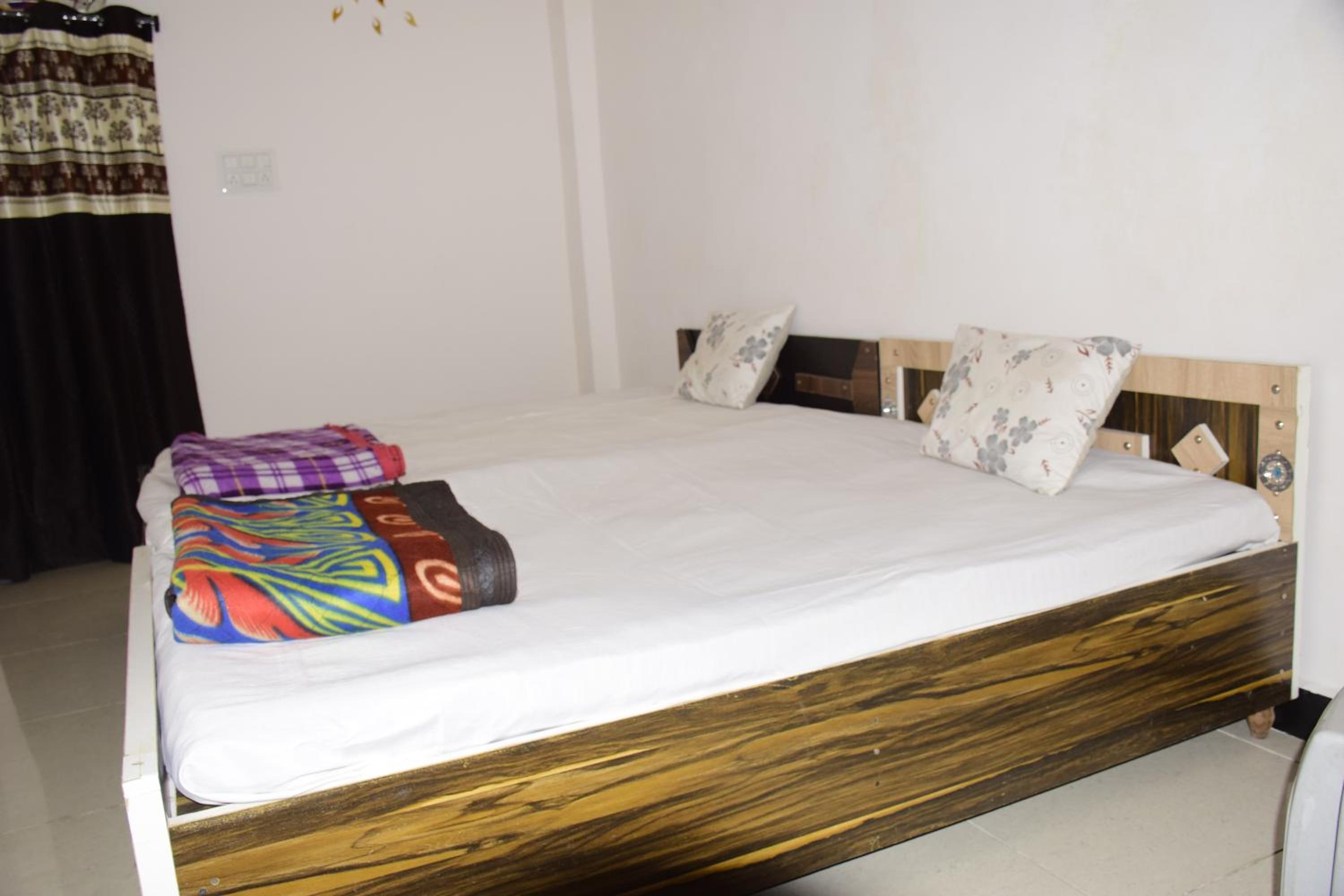Double or Twin Room photo 1